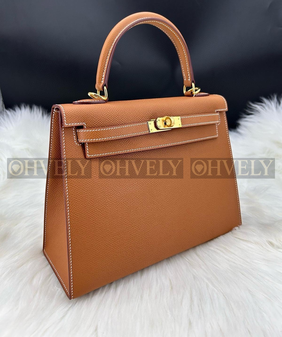 Hermès Kelly 28 EPSON 골드/금장 (매장가 3500만)