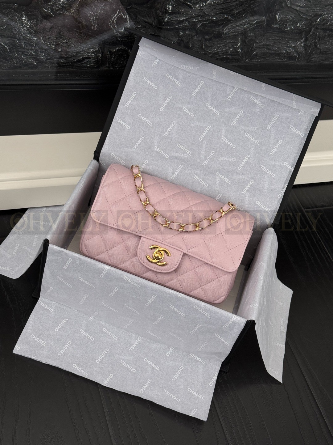 Chanel(샤넬) 핑크 캐비어 클래식 미듐
