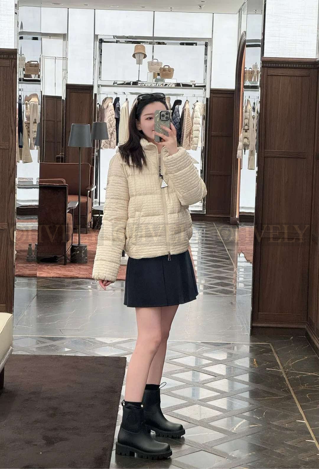 【 ZP 】Moncler 2025 패딩 (매장가 346만원)
