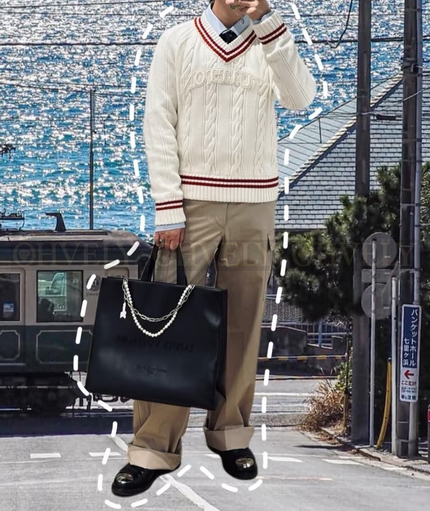 【 ZP 】LOUIS VUITTON 스웨터 (매장가 320만원)