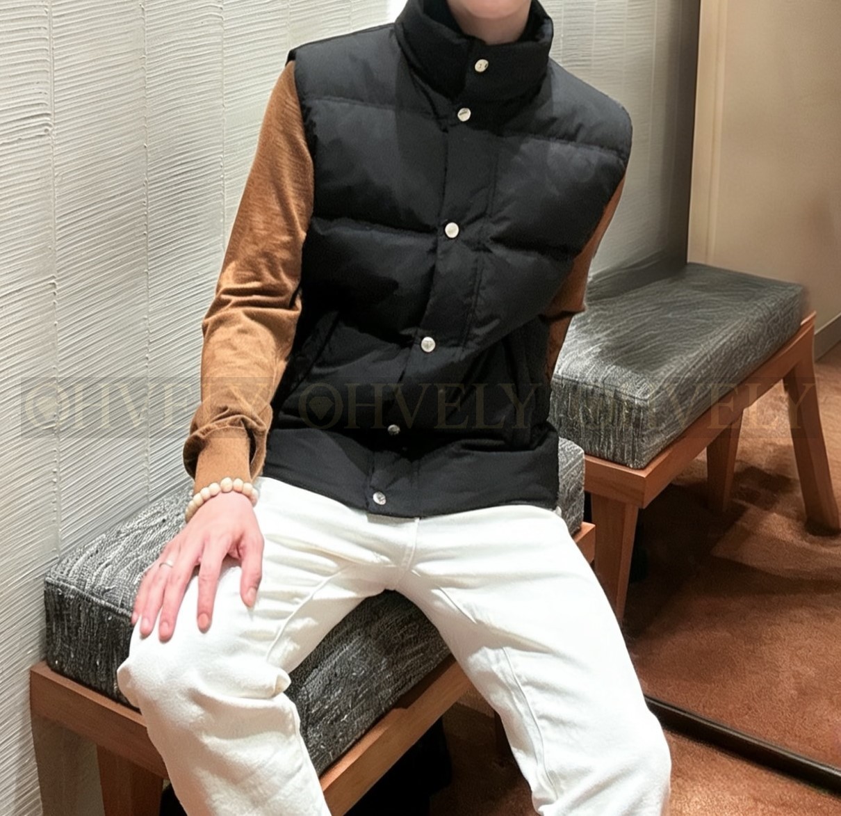 【 ZP버전 】LoroPiana 패딩 조끼 (매장가 760만원)