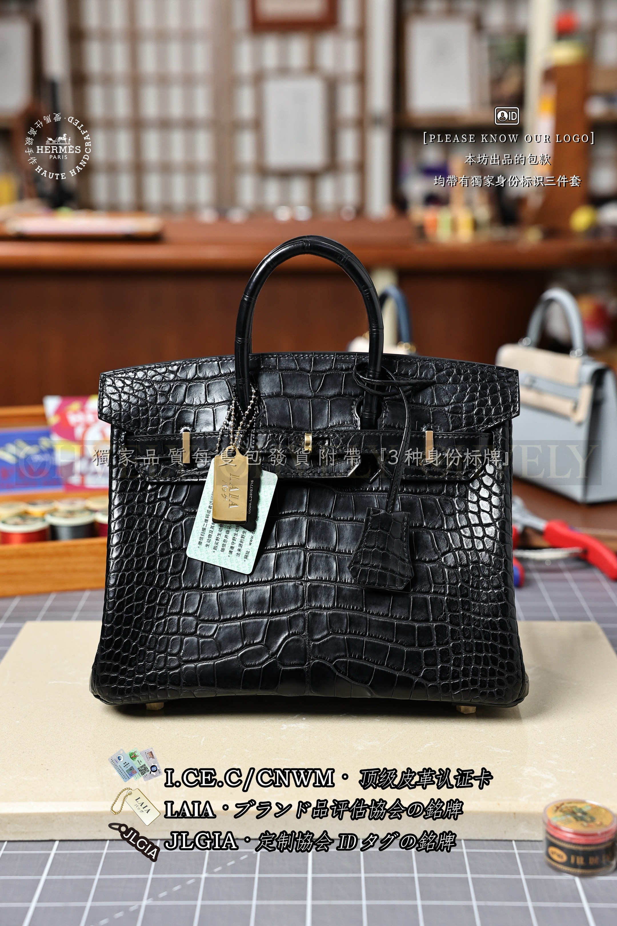 Hermès BIRKIN 𝟮𝟱 𝙉𝙤𝙞𝙧 금장