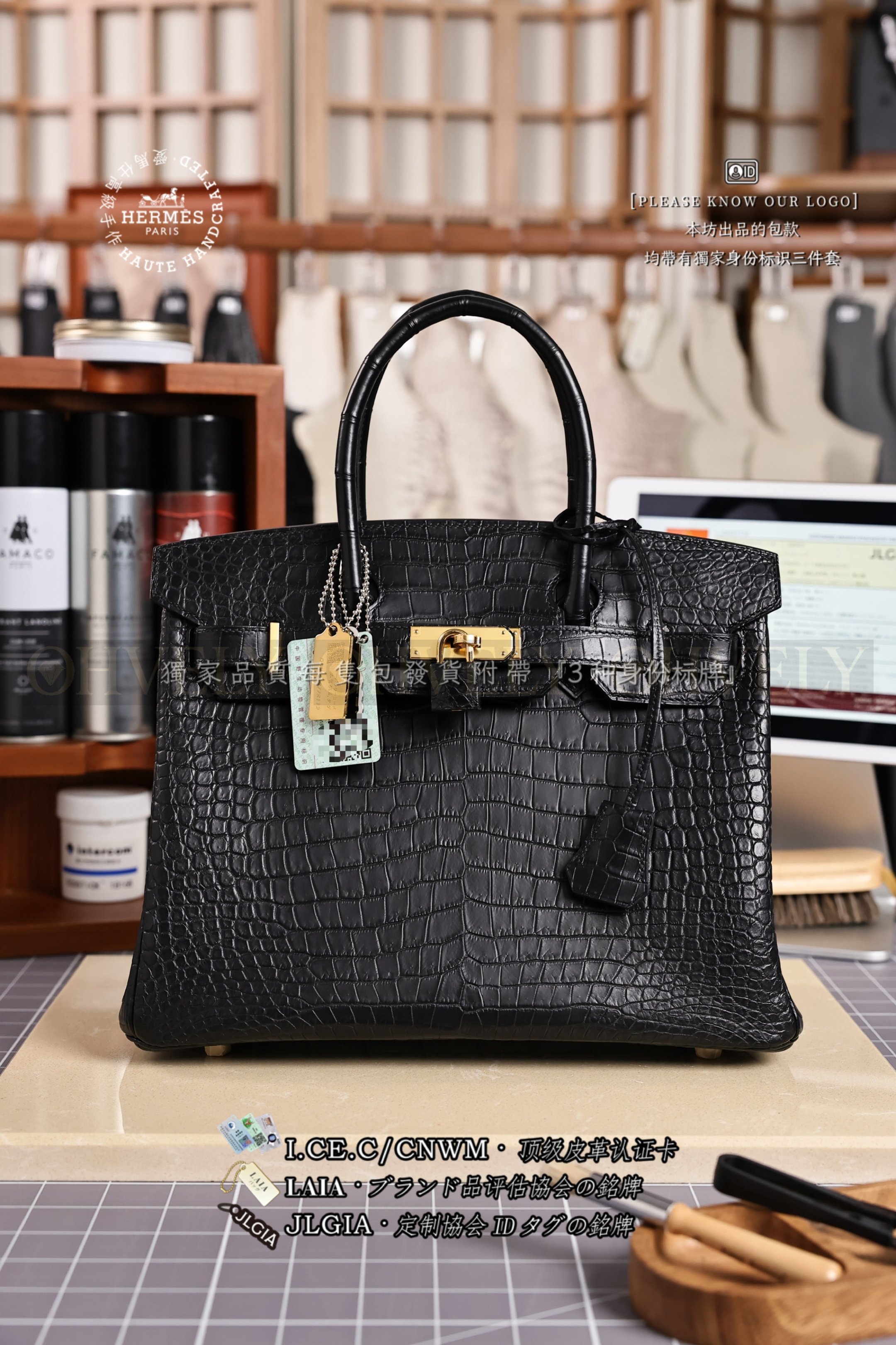 Hermès BIRKIN 𝟹𝟶 𝙽𝚘𝚒𝚛 금장