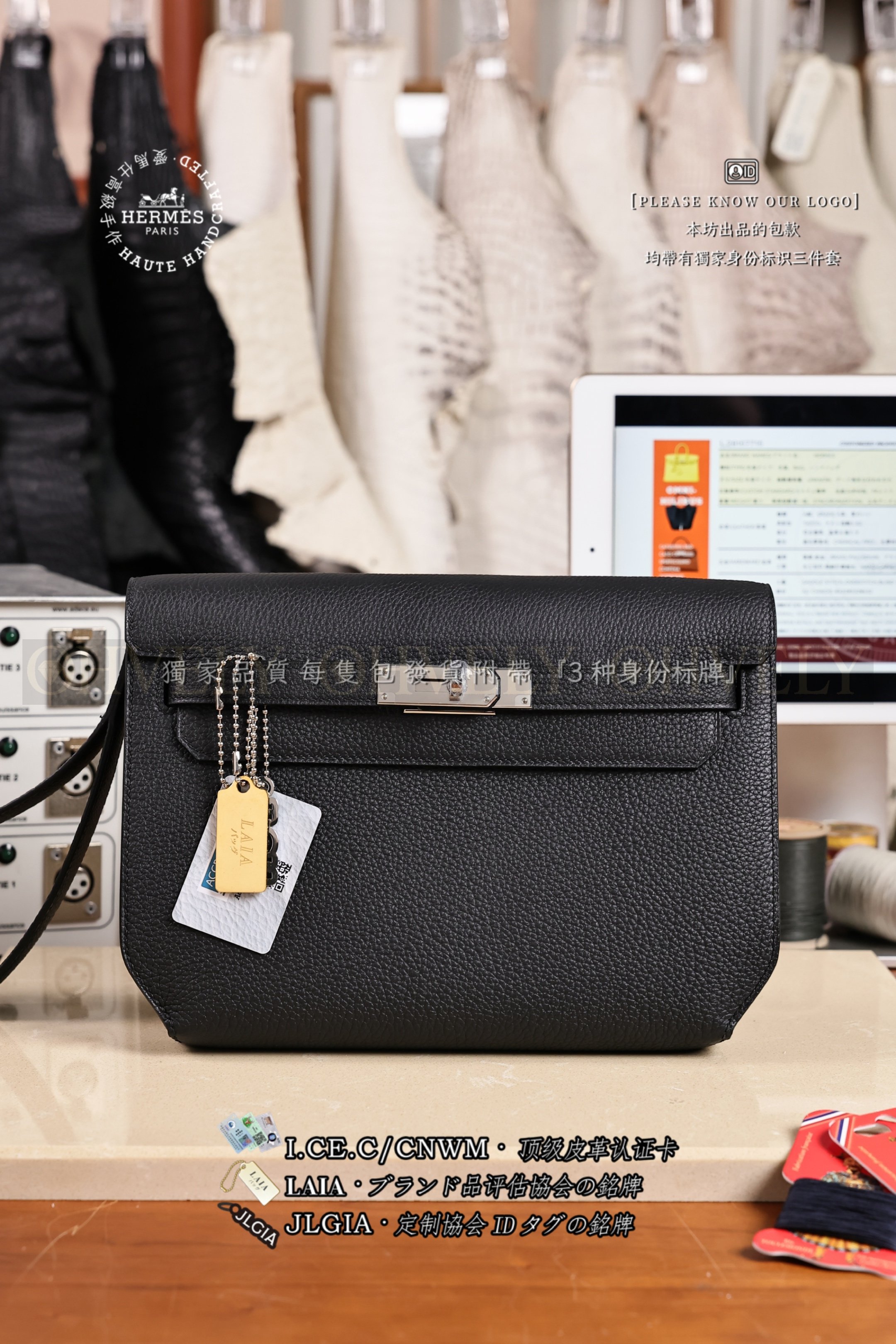 Hermès Kelly 𝙳𝚎𝚙𝚎𝚌𝚑𝚎𝚜 𝟸𝟻 𝙽𝚘𝚒𝚛 은장