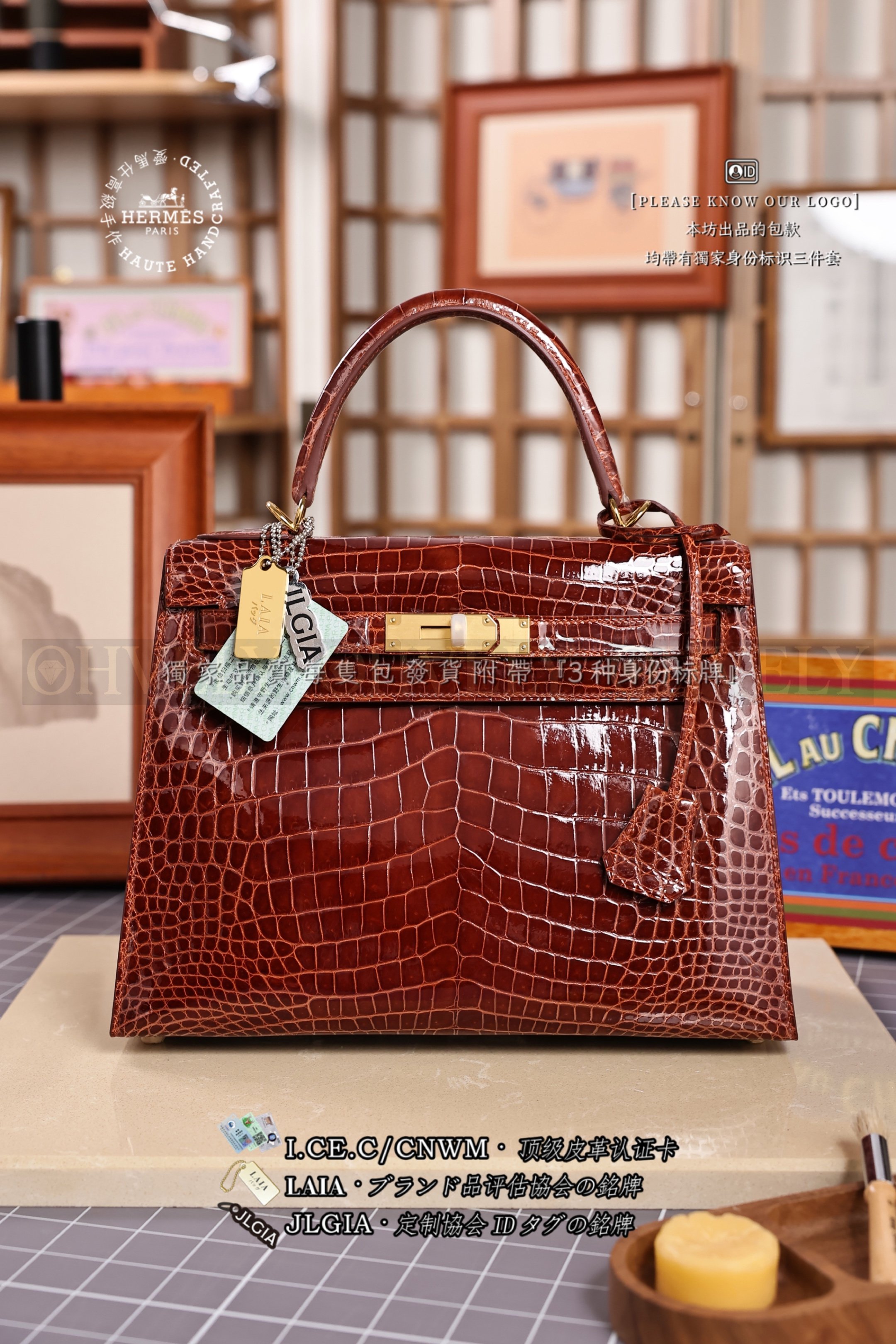 Hermès Kelly 𝟸𝟾 𝙼𝚒𝚎𝚕 𝙿𝚘𝚛𝚘𝚜𝚞𝚜 금장