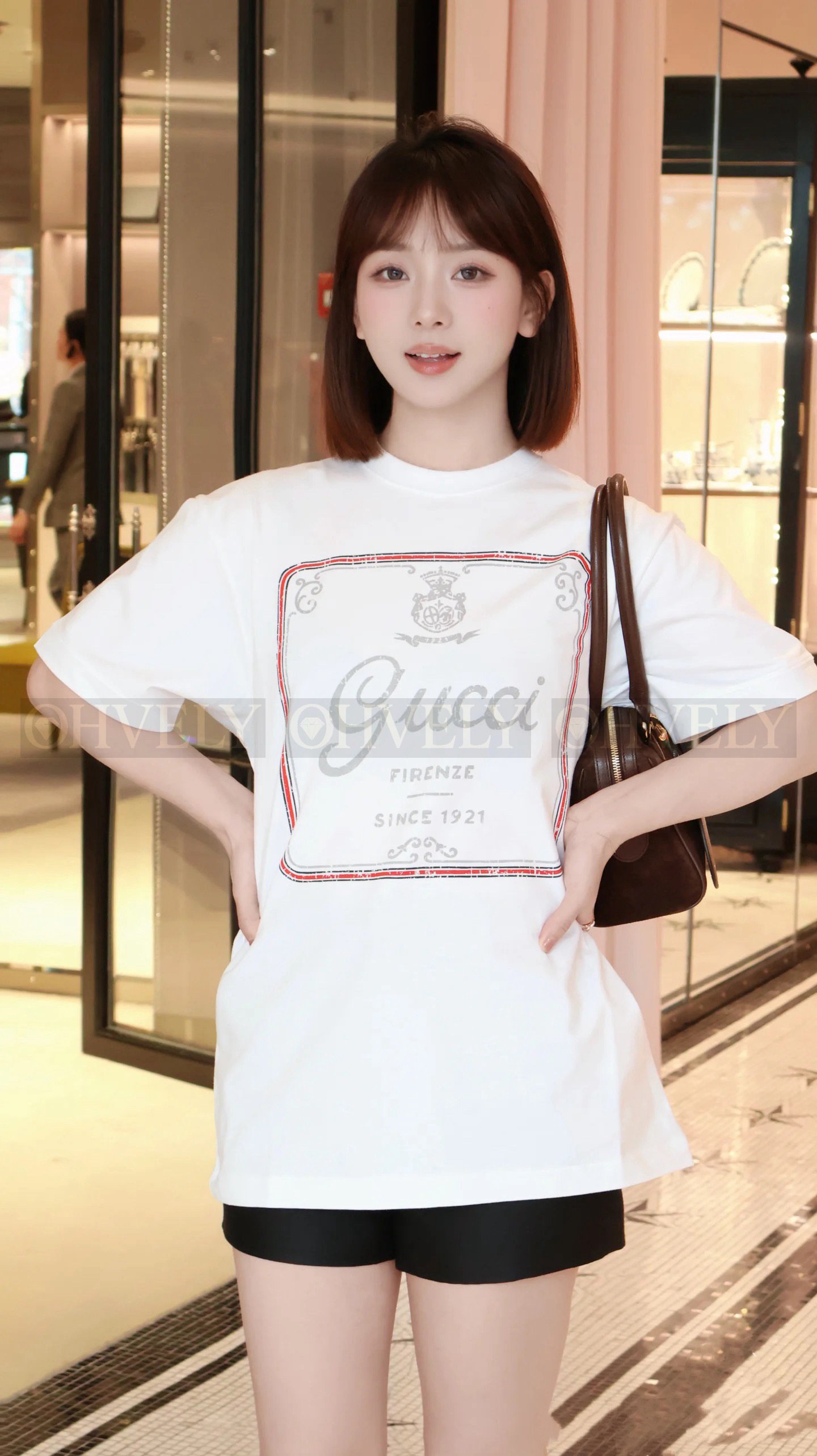 【 ZP버전 】 GUCCI 구찌 라 파밀리아 프린트 코튼 저지 티셔츠