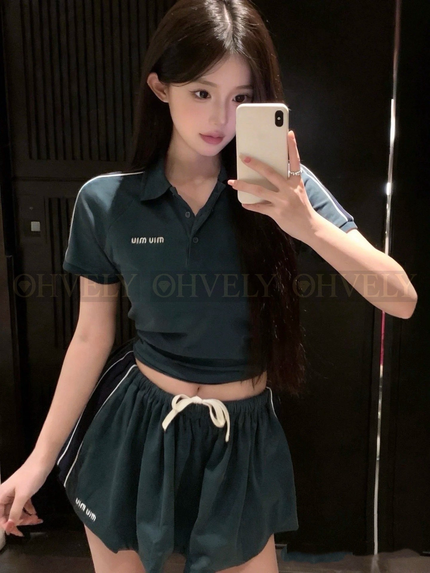 【 ZP버전 】 MIUMIU 미우미우 로고 자수 코튼 저지 폴로 셔츠