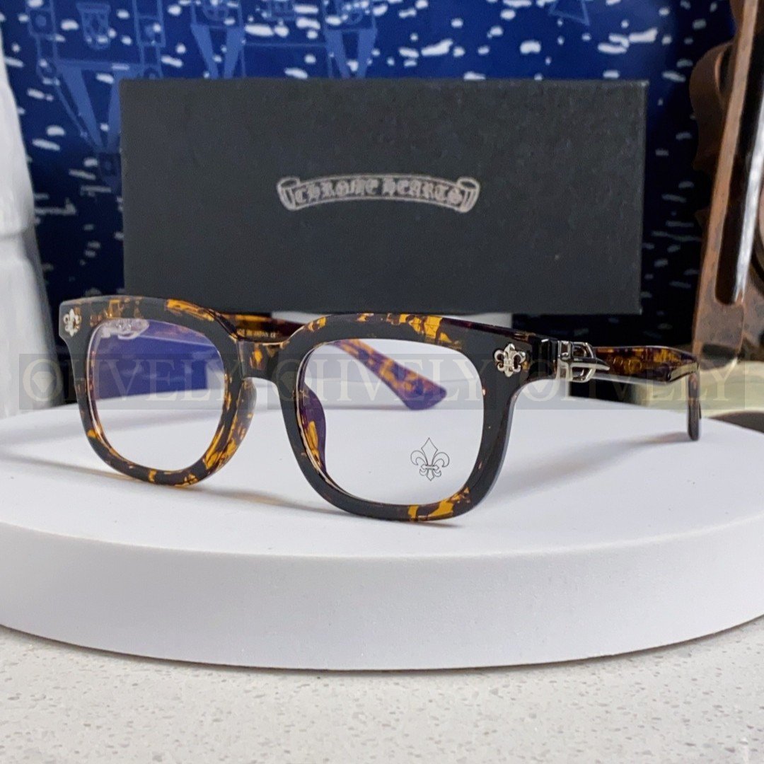 CHROME HEARTS 크롬하츠 뿔테 안경