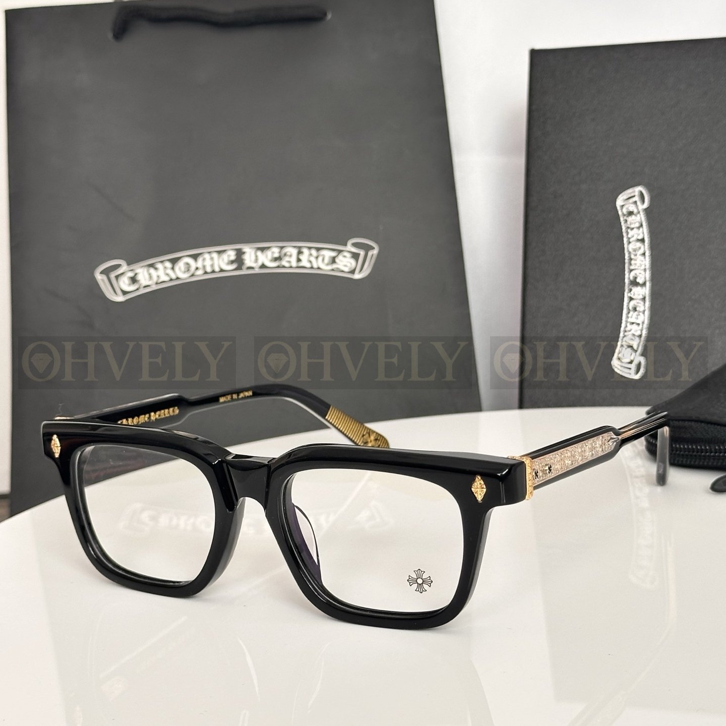 CHROME HEARTS  크롬하츠 엠비딕스트로우스