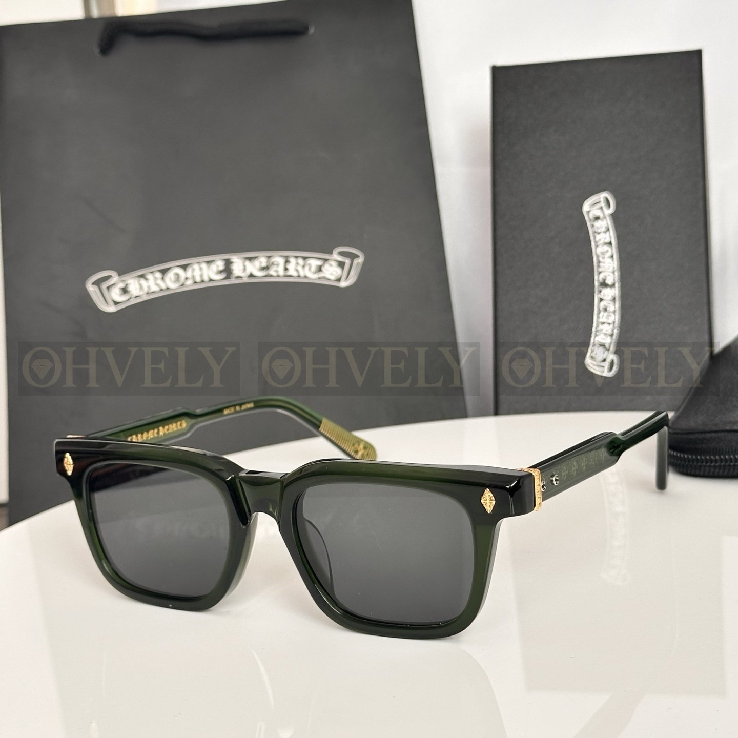 CHROME HEARTS  크롬하츠 엠비딕스트로우스 선글라스