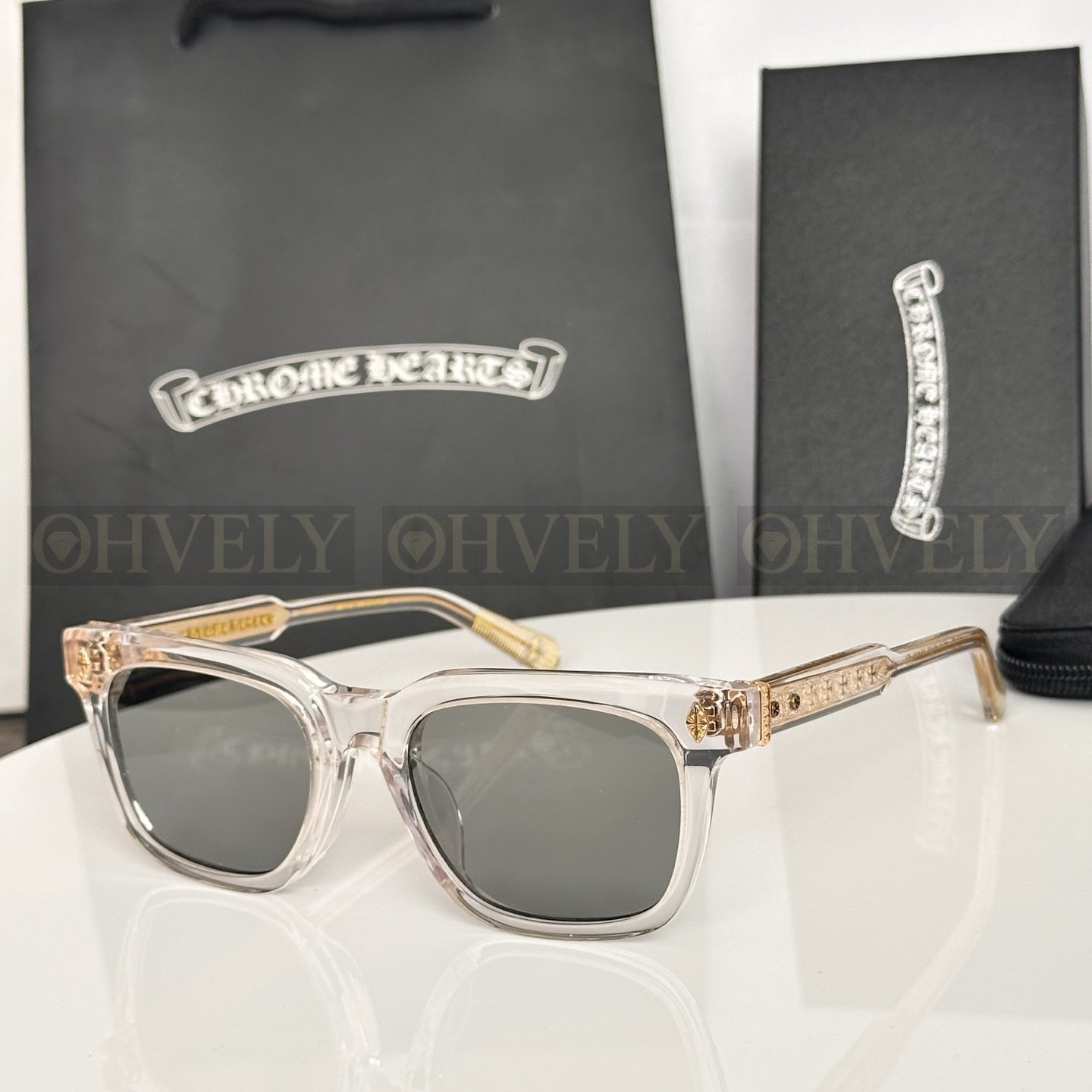 CHROME HEARTS  크롬하츠 엠비딕스트로우스 선글라스