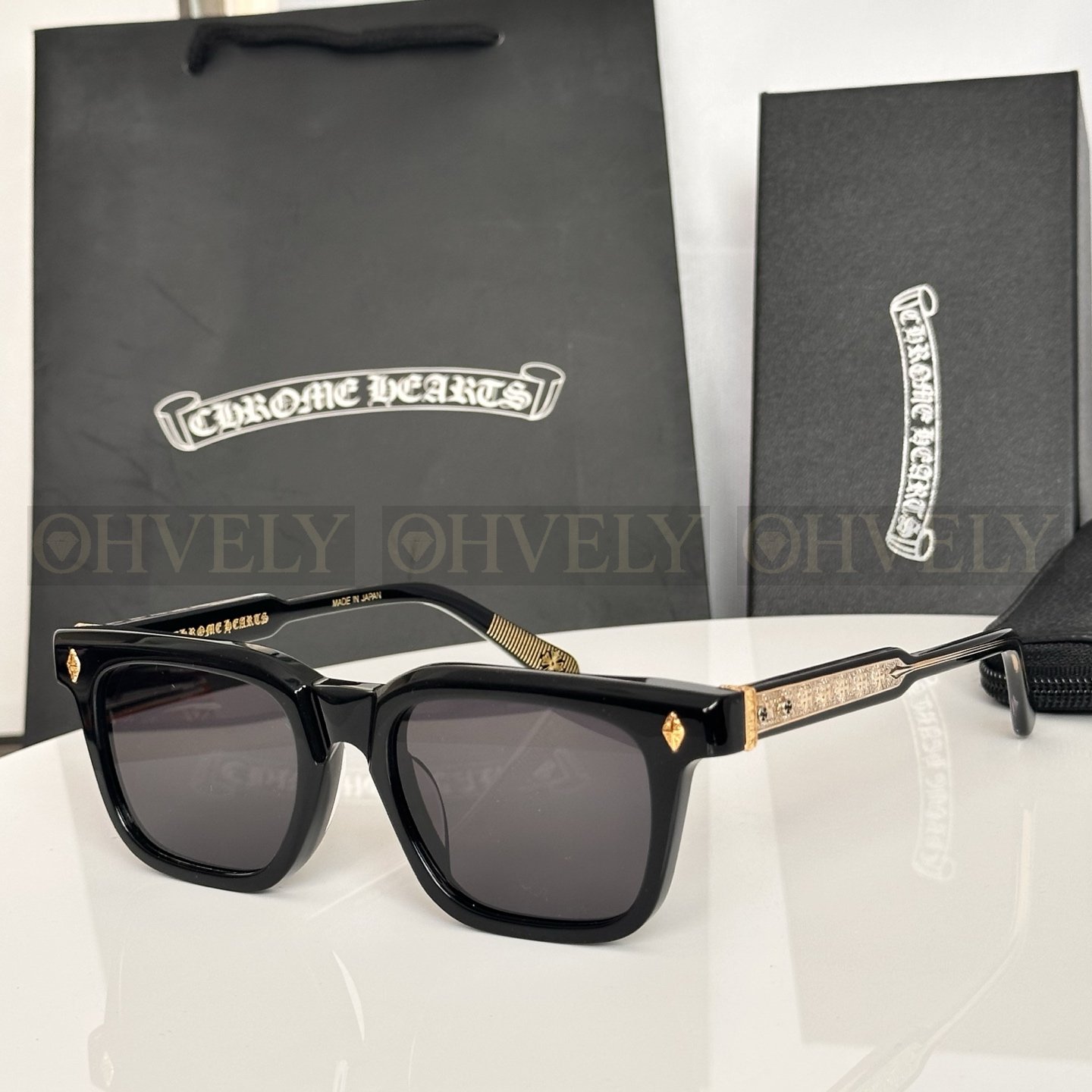 CHROME HEARTS  크롬하츠 엠비딕스트로우스 선글라스