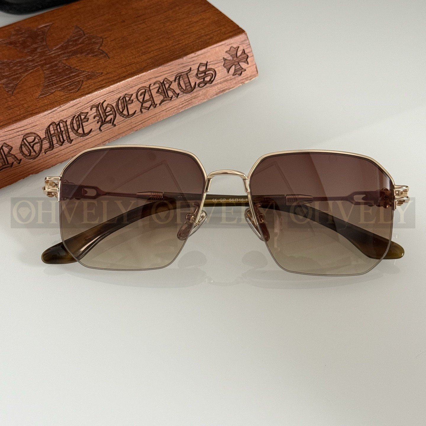CHROME HEARTS  크롬하츠 선글라스