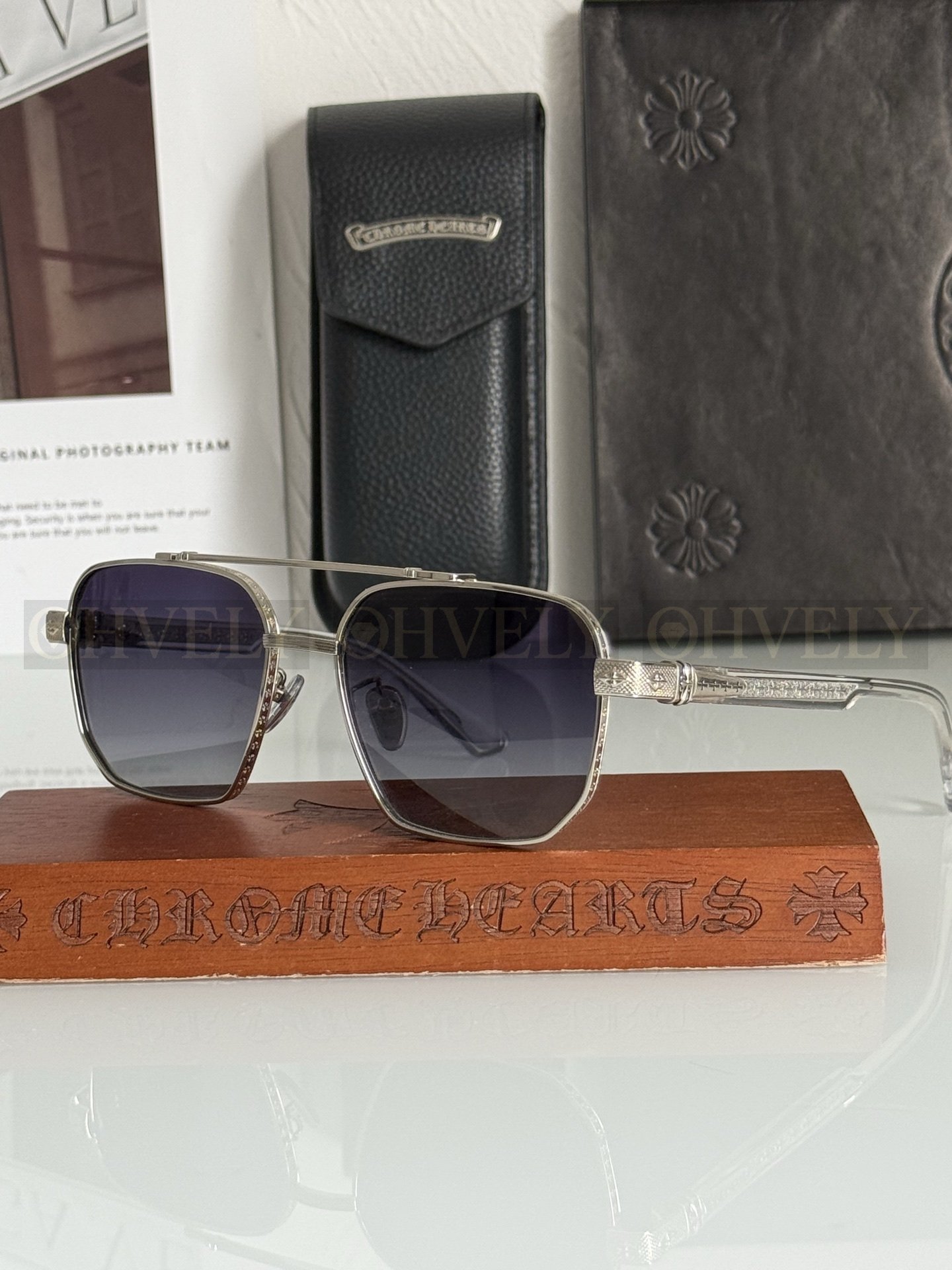 CHROME HEARTS  크롬하츠 투브릿지 선글라스