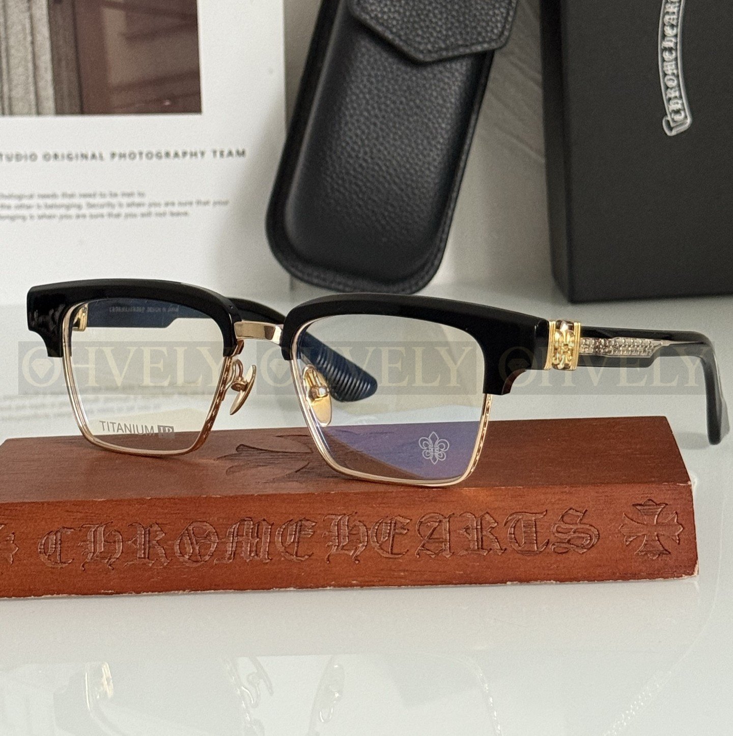 CHROME HEARTS  크롬하츠 CH8350 선글라스