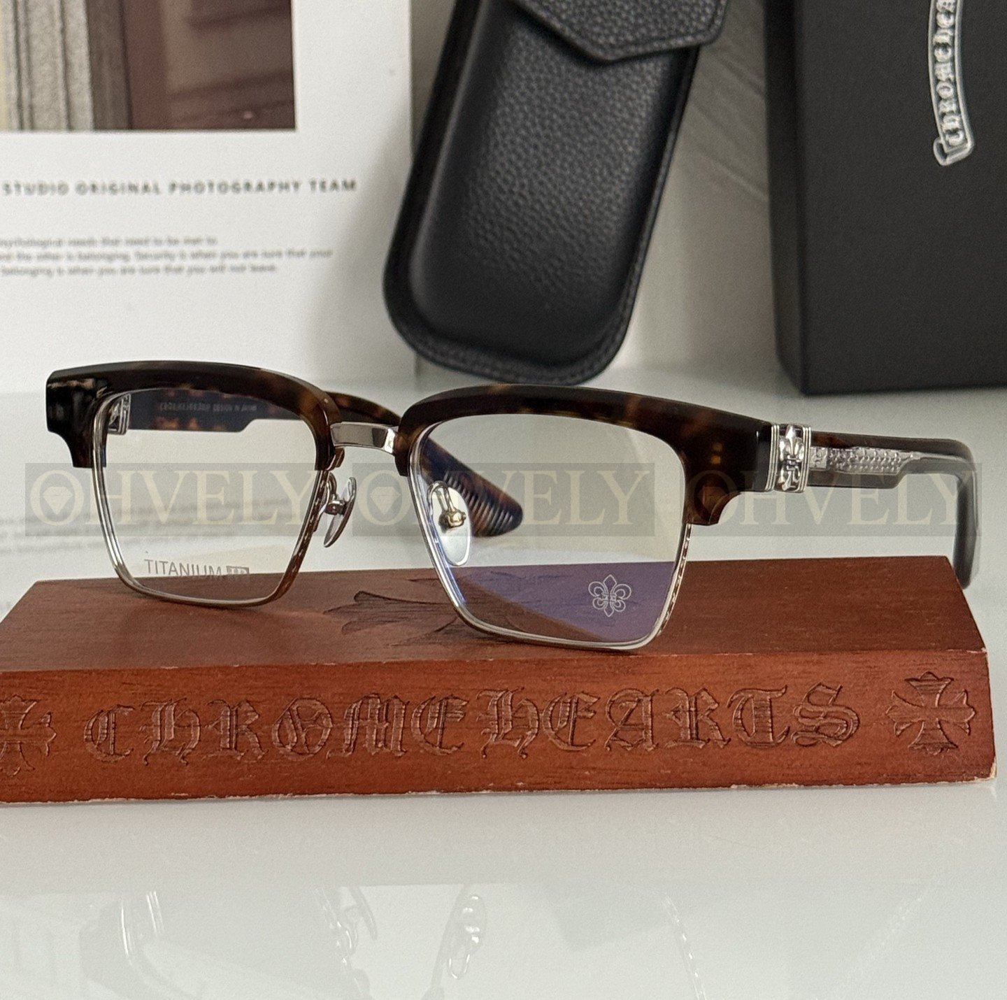 CHROME HEARTS  크롬하츠 CH8350 선글라스