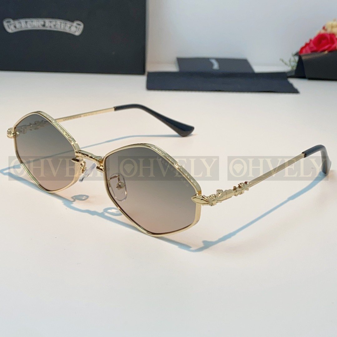 CHROME HEARTS  크롬하츠 다이아몬드 독 선글라스