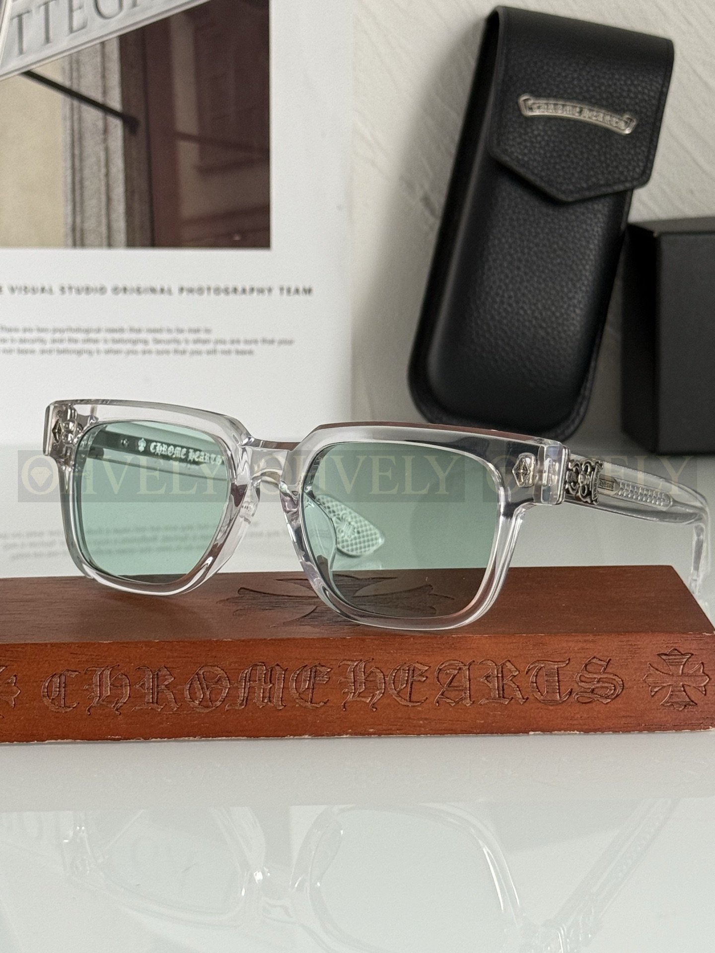 CHROME HEARTS  크롬하츠컨 볼루티드 선글라스