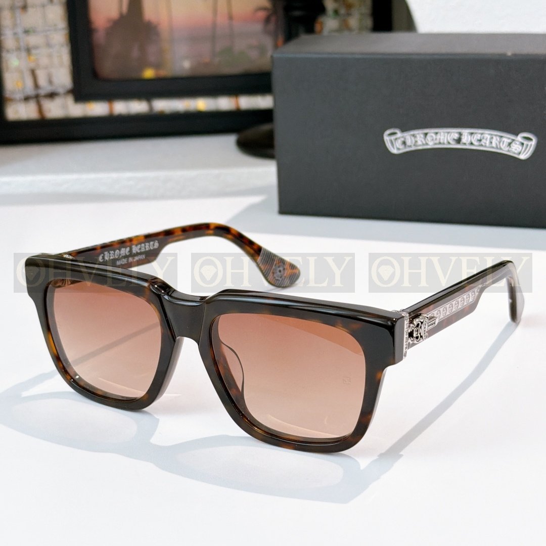 CHROME HEARTS  크롬하츠 박스 오피서 선글라스