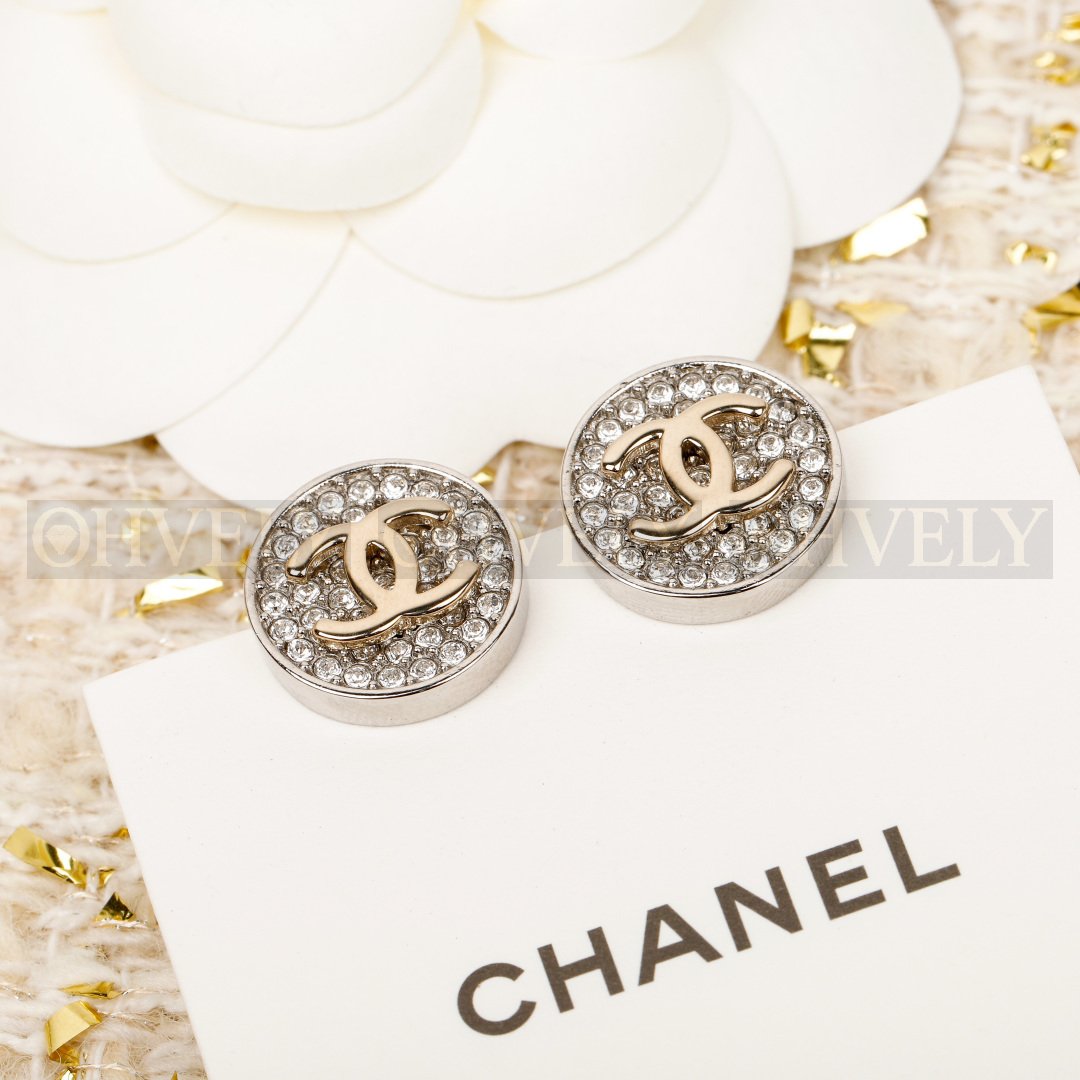 샤넬 CHANEL 크리스탈 파베 라운드 이어링