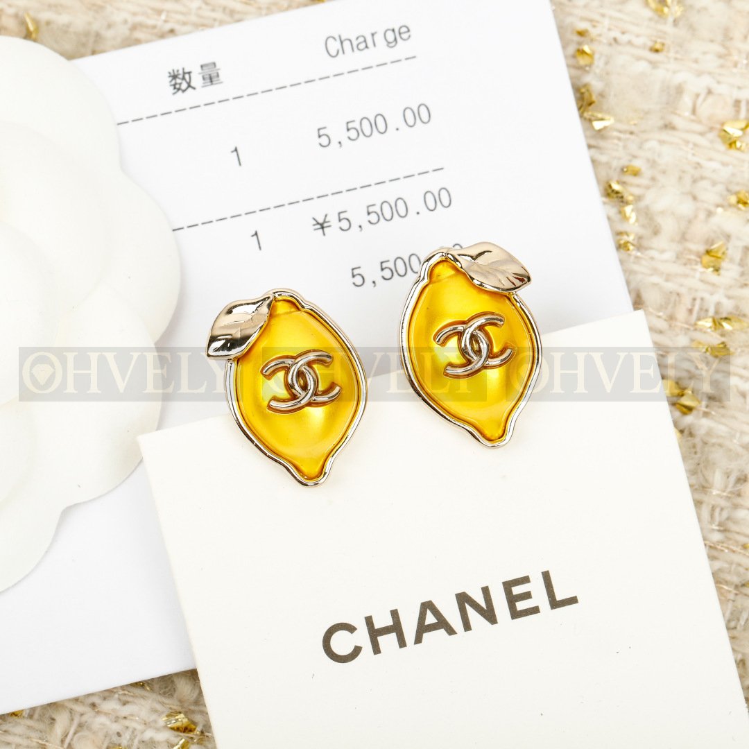 샤넬 CHANEL 레몬 모티프 CC 스터드 이어링
