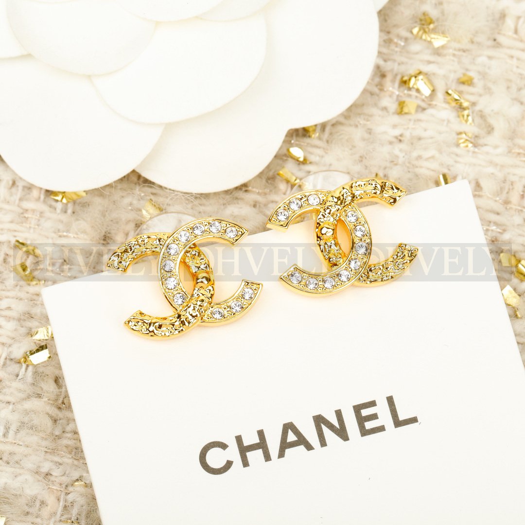 샤넬 CHANEL 해머드 메탈 스트라스 이어링