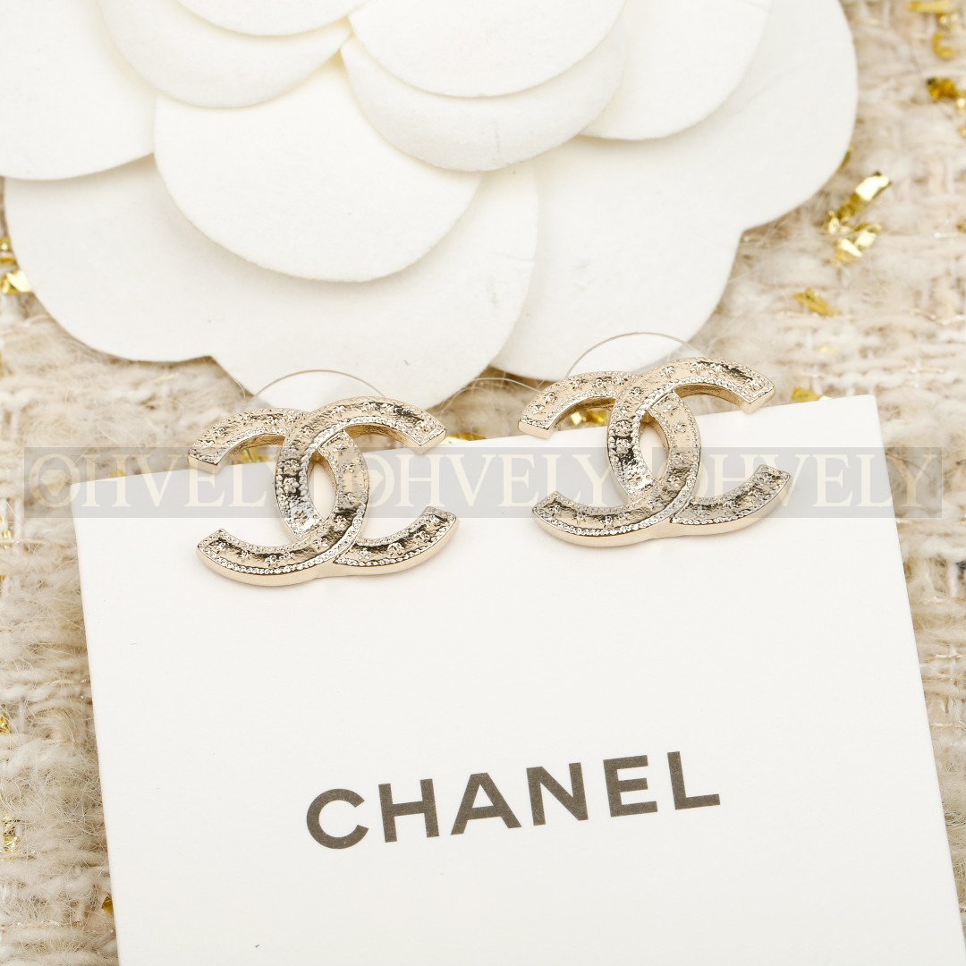 샤넬 CHANEL 해머드 메탈 이어링