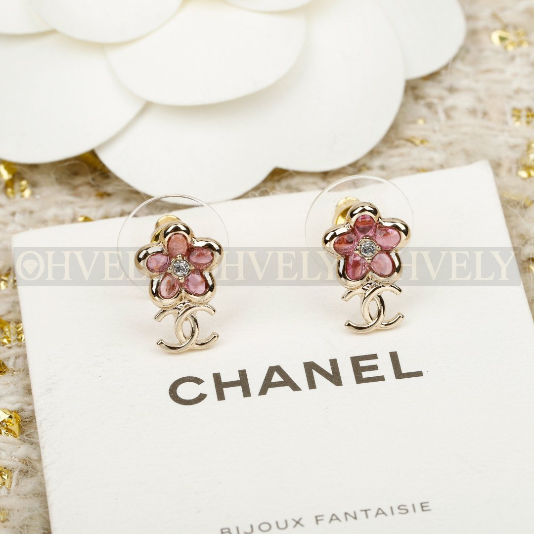 샤넬 CHANEL 크루즈 플라워 CC 로고 스터드 이어링