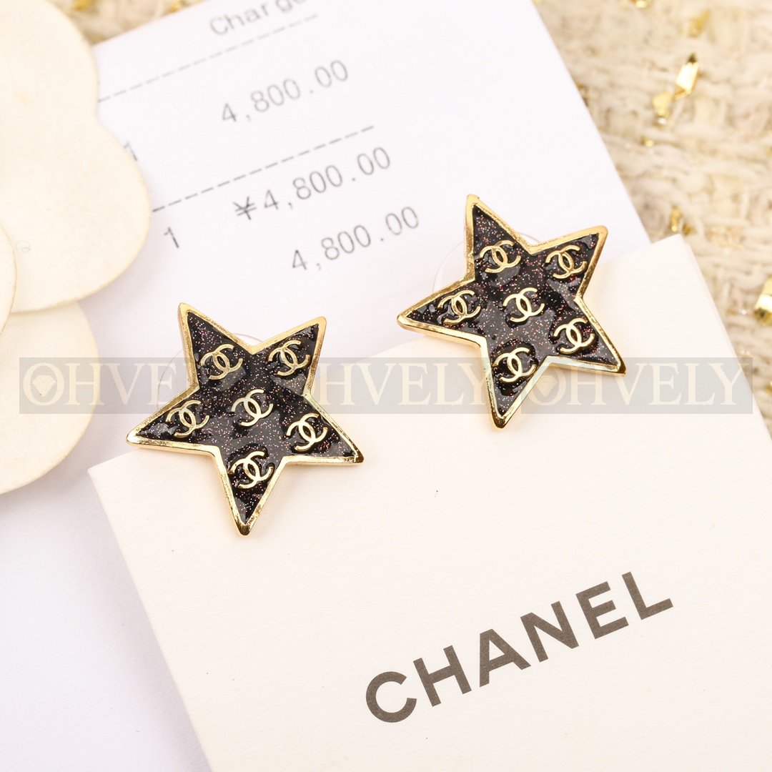 샤넬 CHANEL 스타 CC로고 이어링 블랙 & 골드