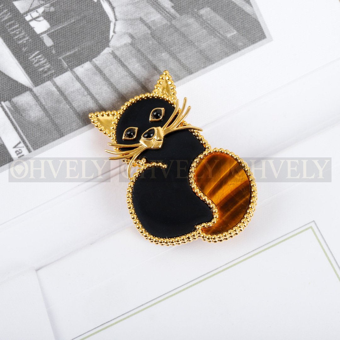 반클리프 아펠 Van Cleef & Arpels 럭키 애니멀 클립