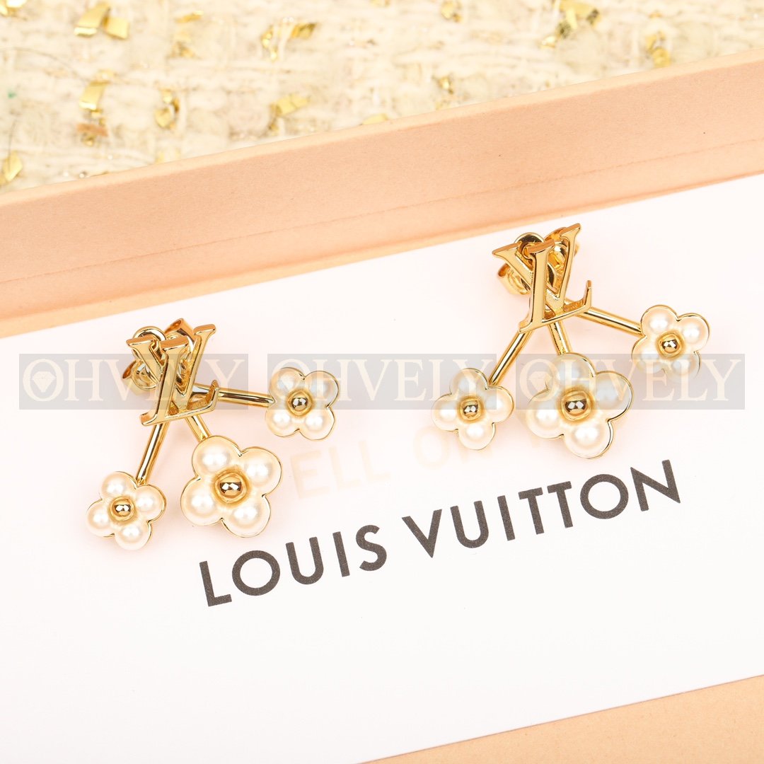 루이비통 Louis Vuitton 북클 드레이유 펄리그램 이어링
