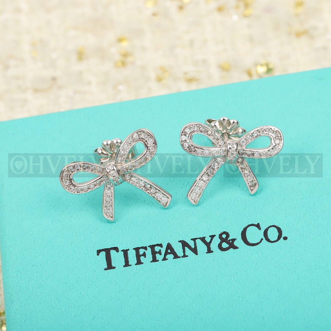 티파니앤코 Tiffany & Co. 보우(Bow) 이어링