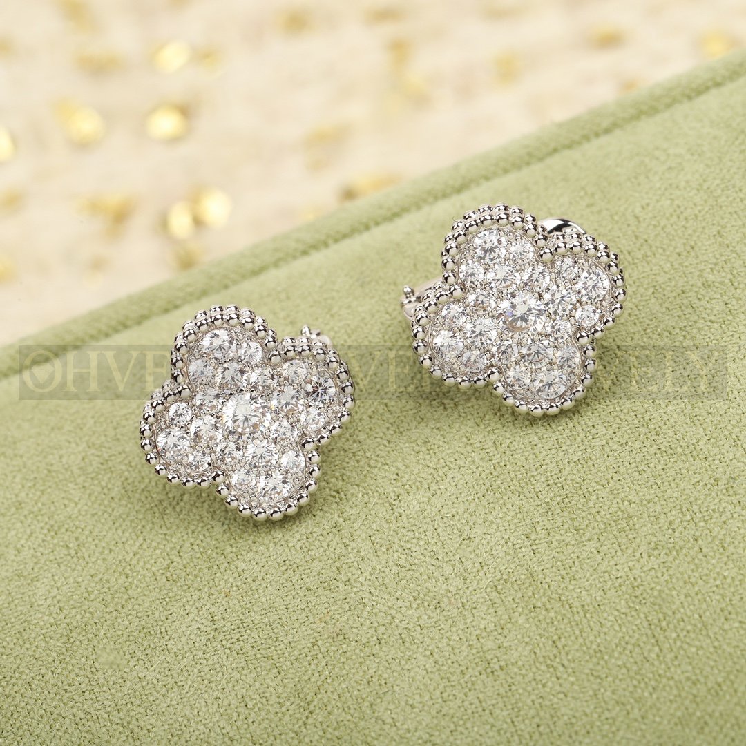 반클리프 아펠 Van Cleef & Arpels 빈티지 알함브라 이어링 크리스탈