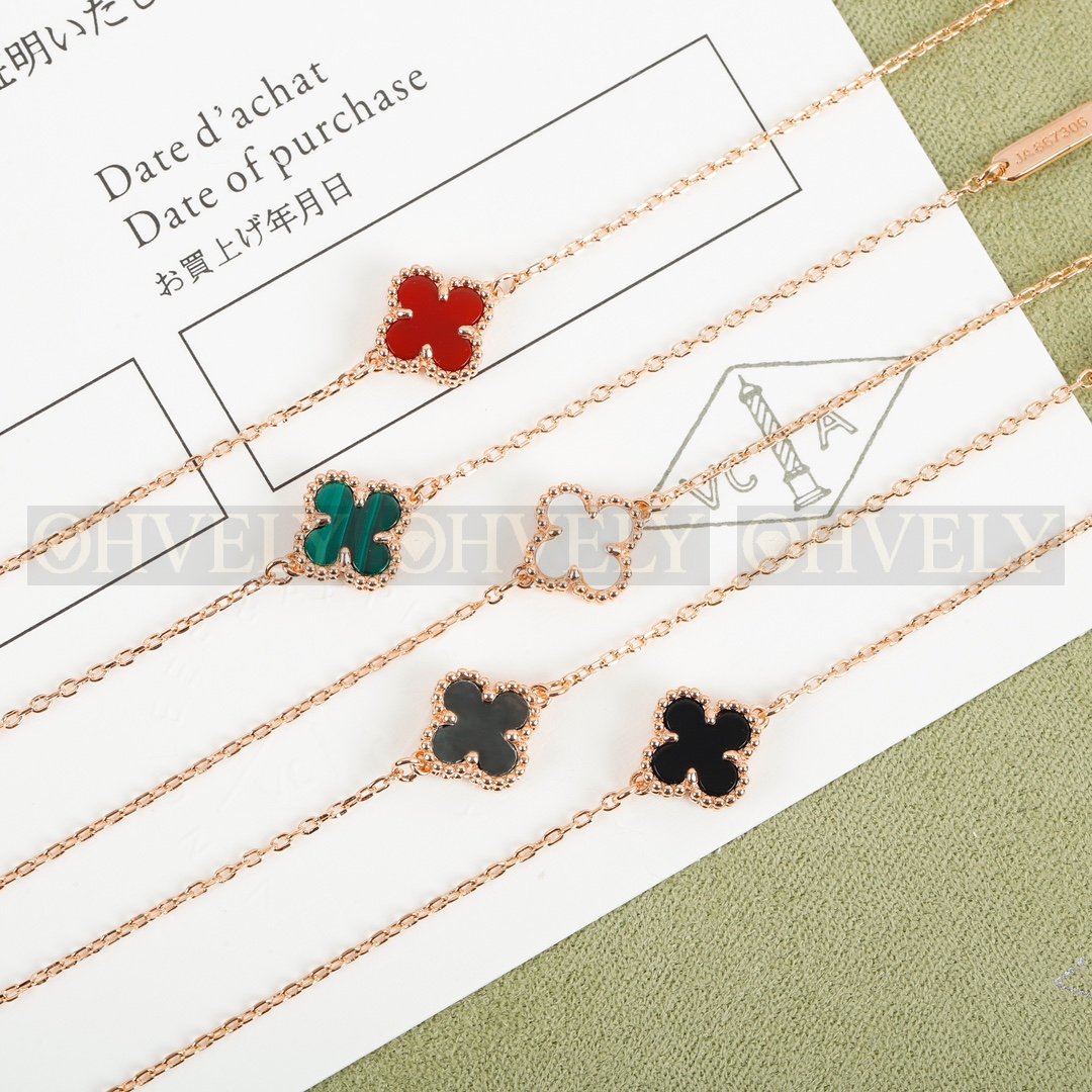 반클리프 아펠 Van Cleef & Arpels 스위트 알함브라 브레이슬릿 ( 레드, 그린, 화이트, 자개, 블랙 )