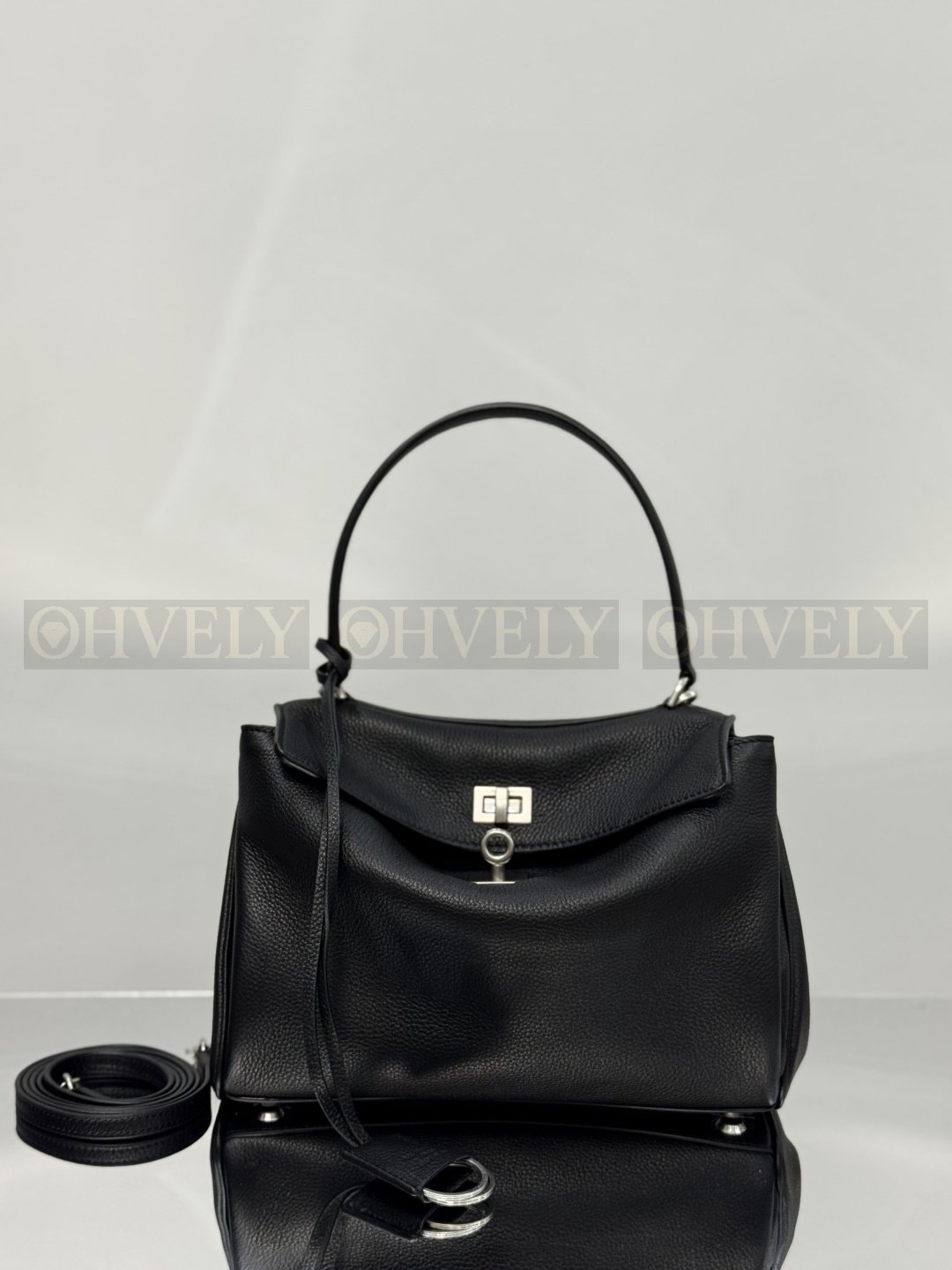 Balenciaga Rodeo 스몰백(블랙)