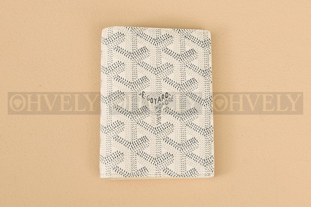 GOYARD 고야드 생 피에르 카드 홀더 화이트
