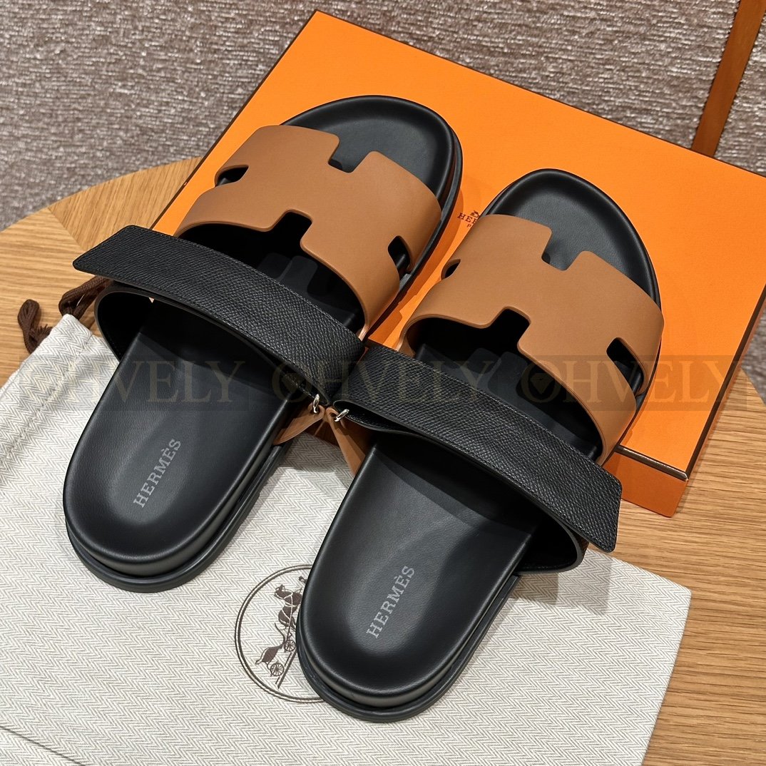 HERMÈS 에르메스 칩레 샌들 박스 카프스킨 & 블랙 로버 솔 (네츄럴/ 블랙)
