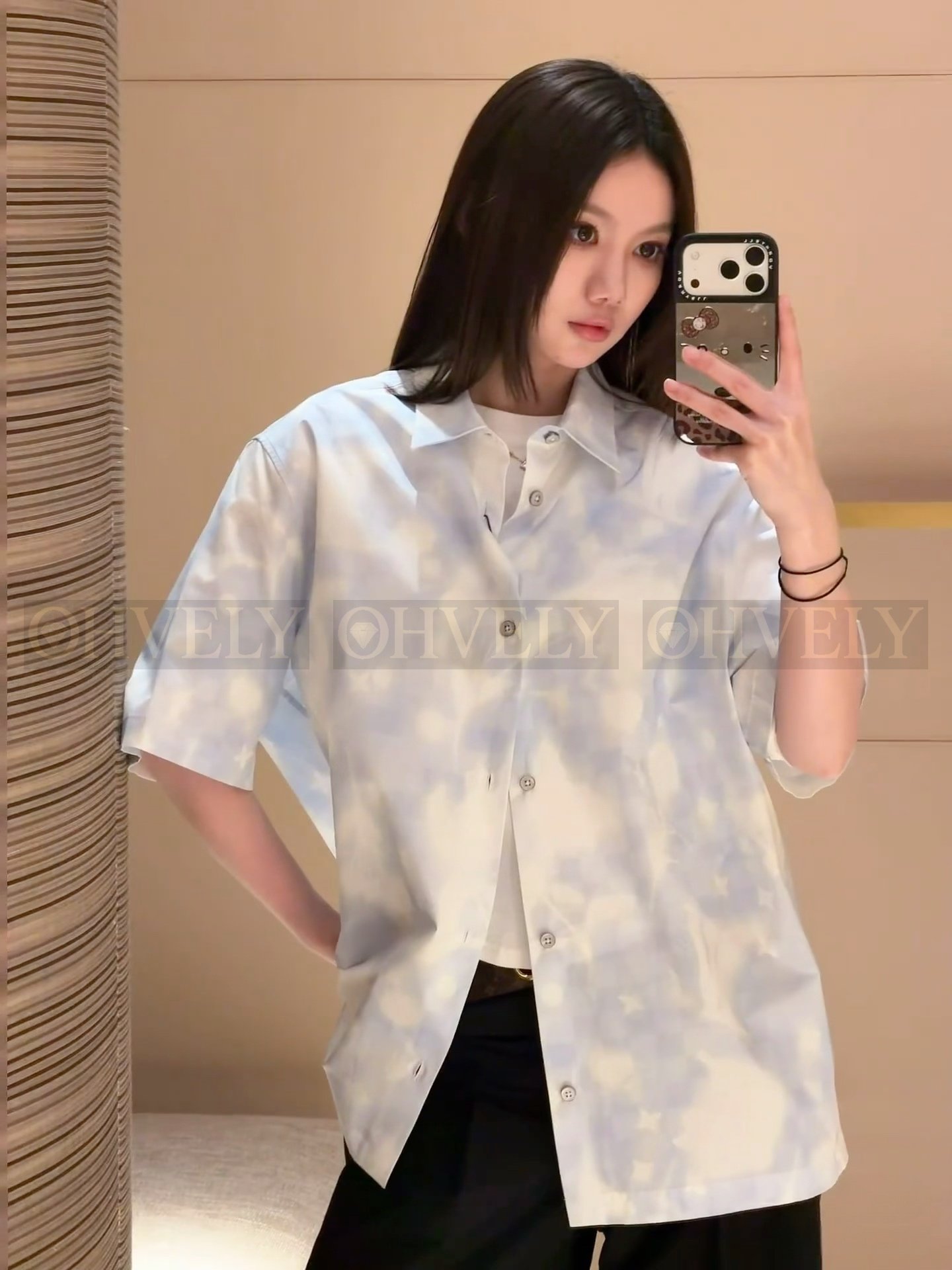 【 ZP버전 】루이비통 Louis Vuitton 모노그램 클라우드 프린트 반팔 셔츠