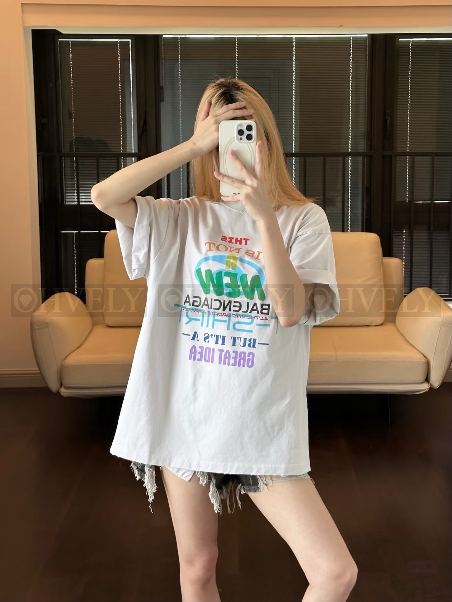 【 ZP버전 】발렌시아가 Balenciaga "This Is Not A New T-Shirt" 그래픽 프린트 티셔츠