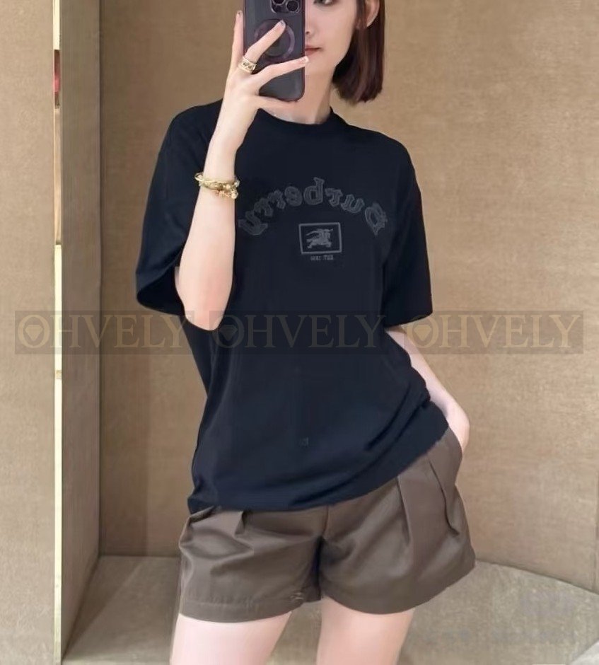 【 ZP버전 】버버리 Burberry 고딕 로고 자수 면 티셔츠