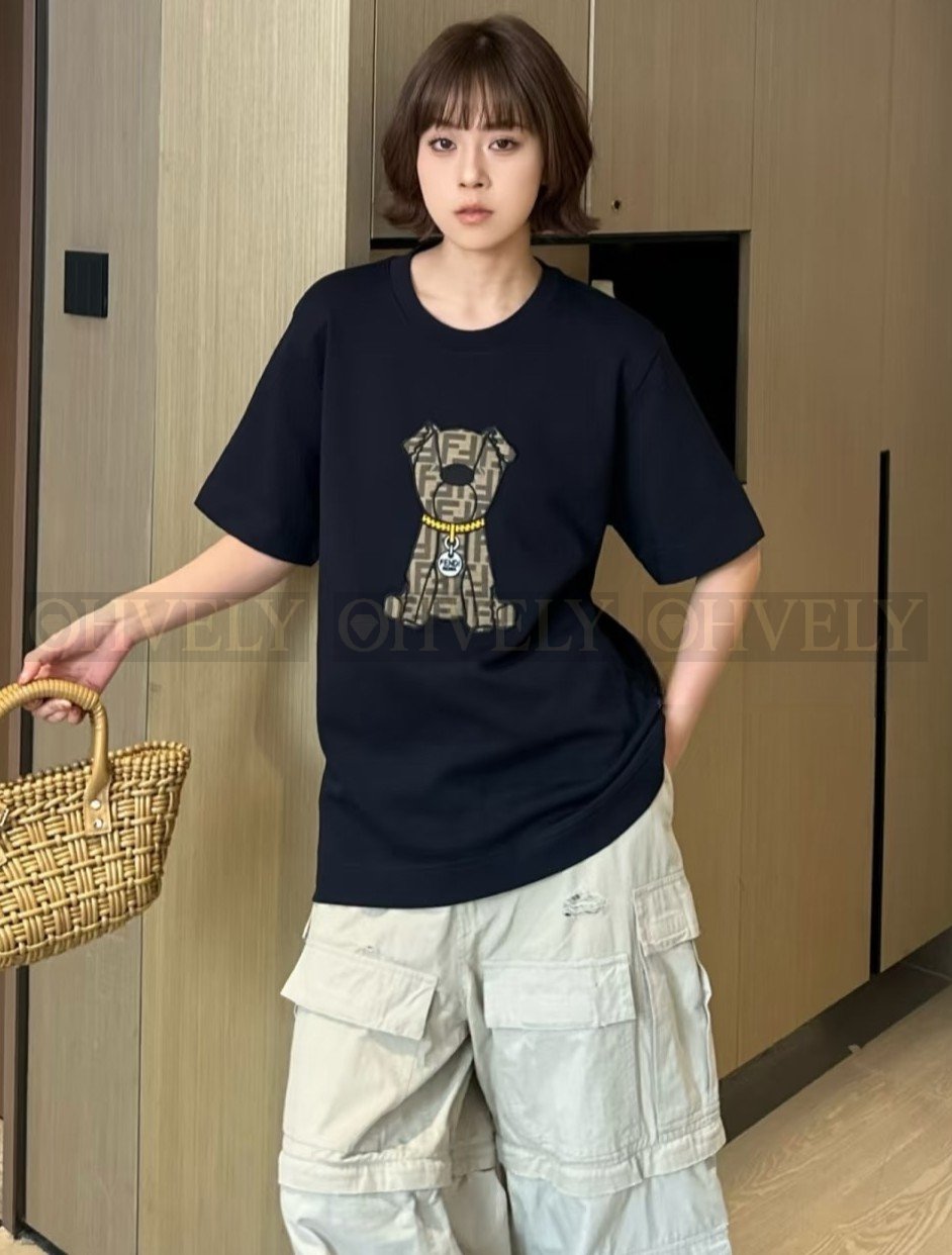 【 ZP버전 】펜디 Fendi 도그 패치 자수 코튼 티셔츠