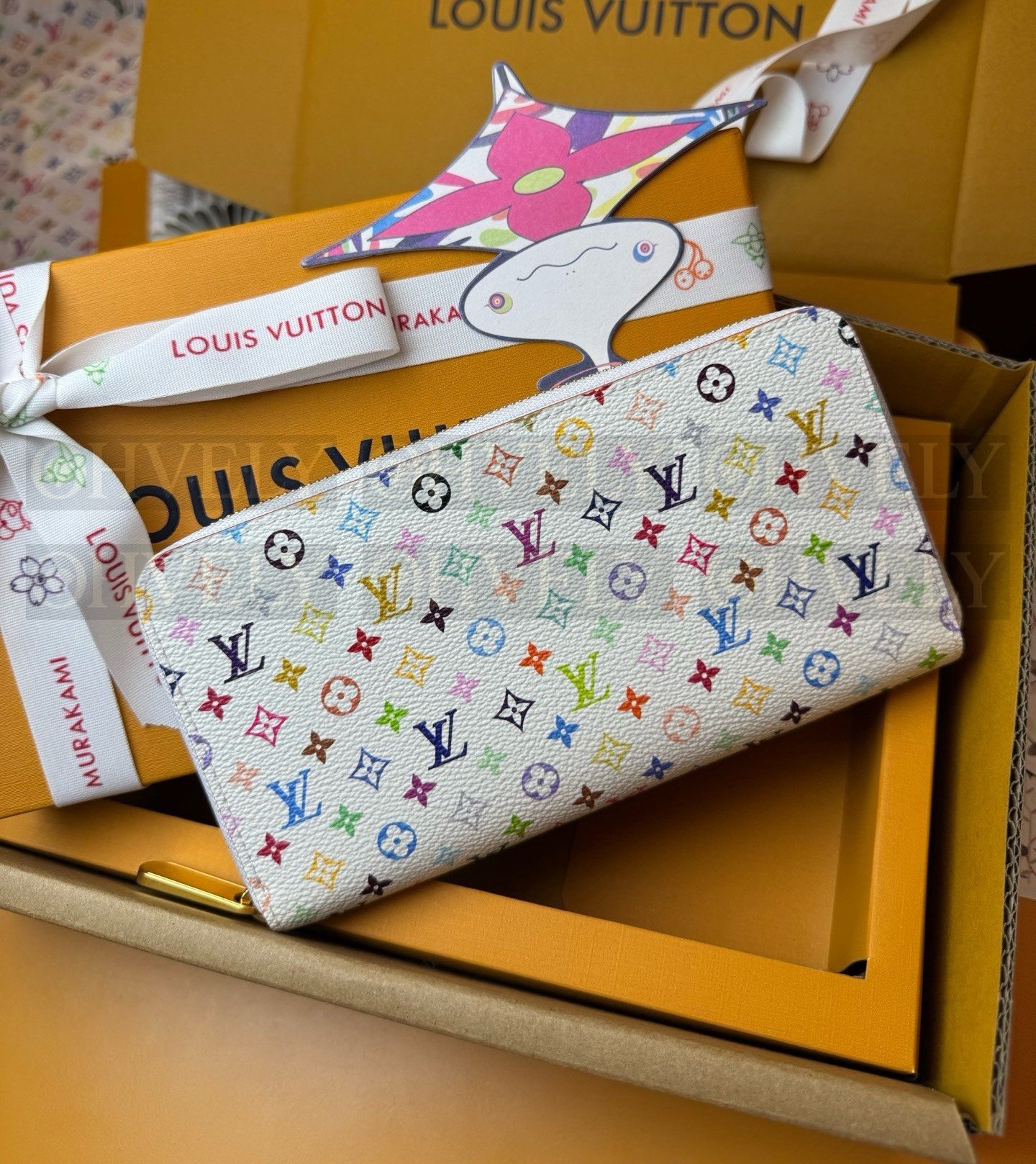 【 ZP 버전 】루이비통 Louis Vuitton x 무라카미 다카시 멀티컬러 지피 월릿 화이트