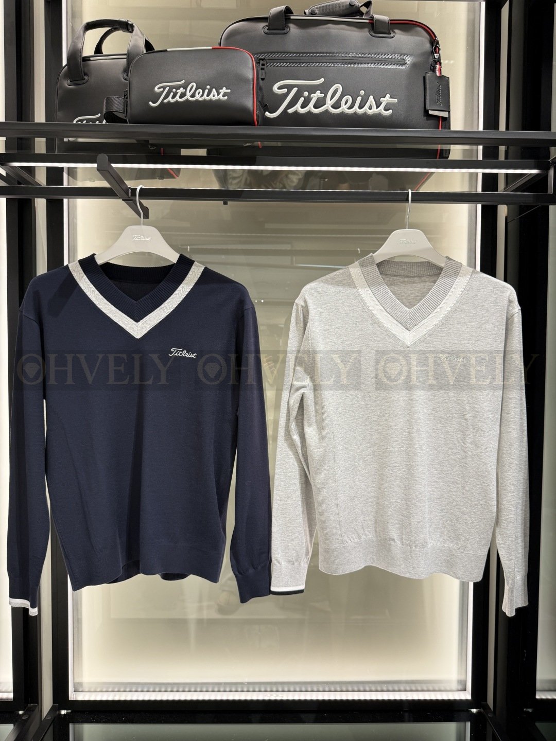 Titleist 타이틀리스트 남성 배색 브이넥 긴소매 골프 니트 티셔츠 (네이비/그레이)