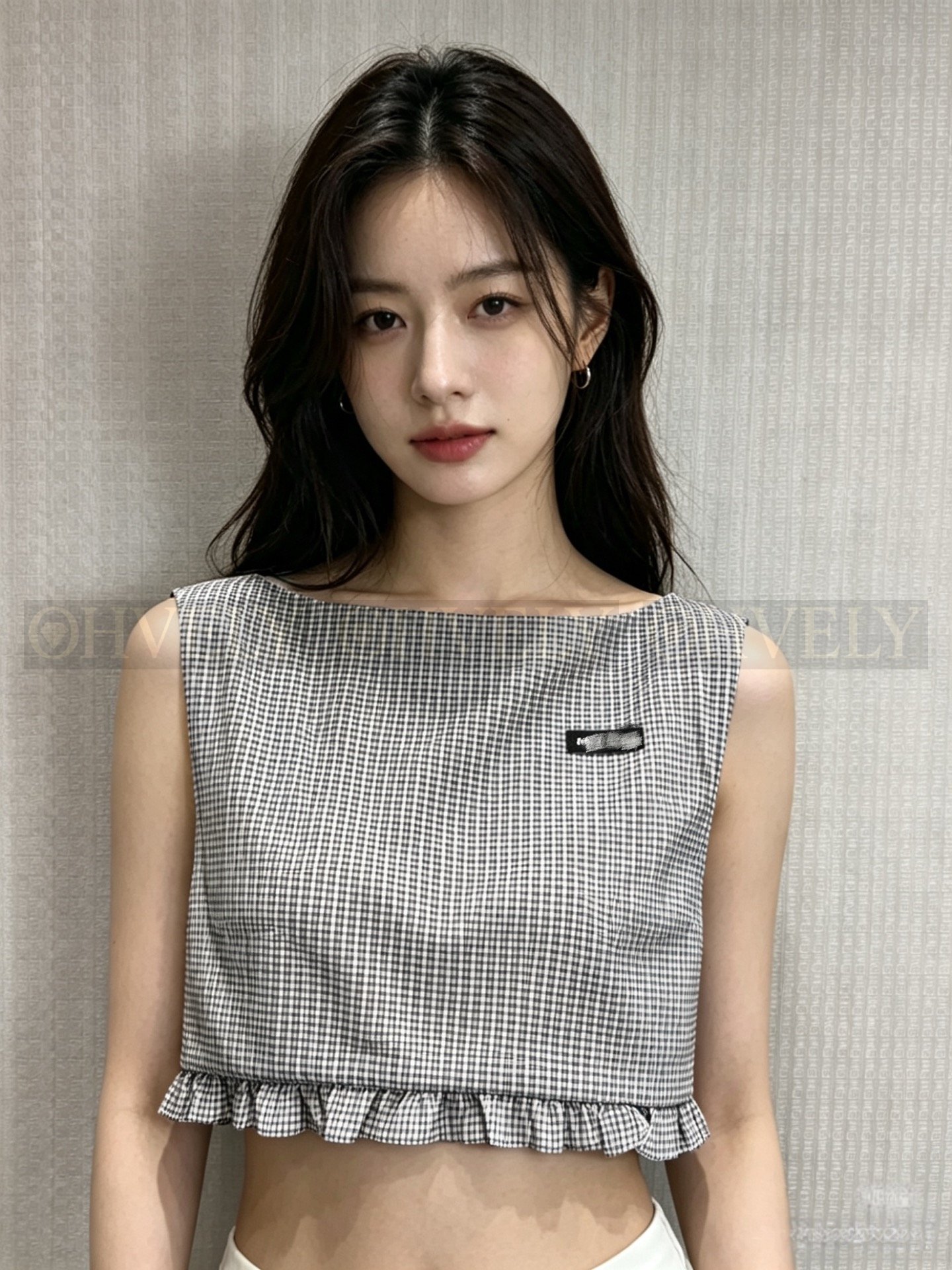 【 ZP버전 】미우미우 런웨이 컬렉션 깅엄 체크 크롭 민소매 탑