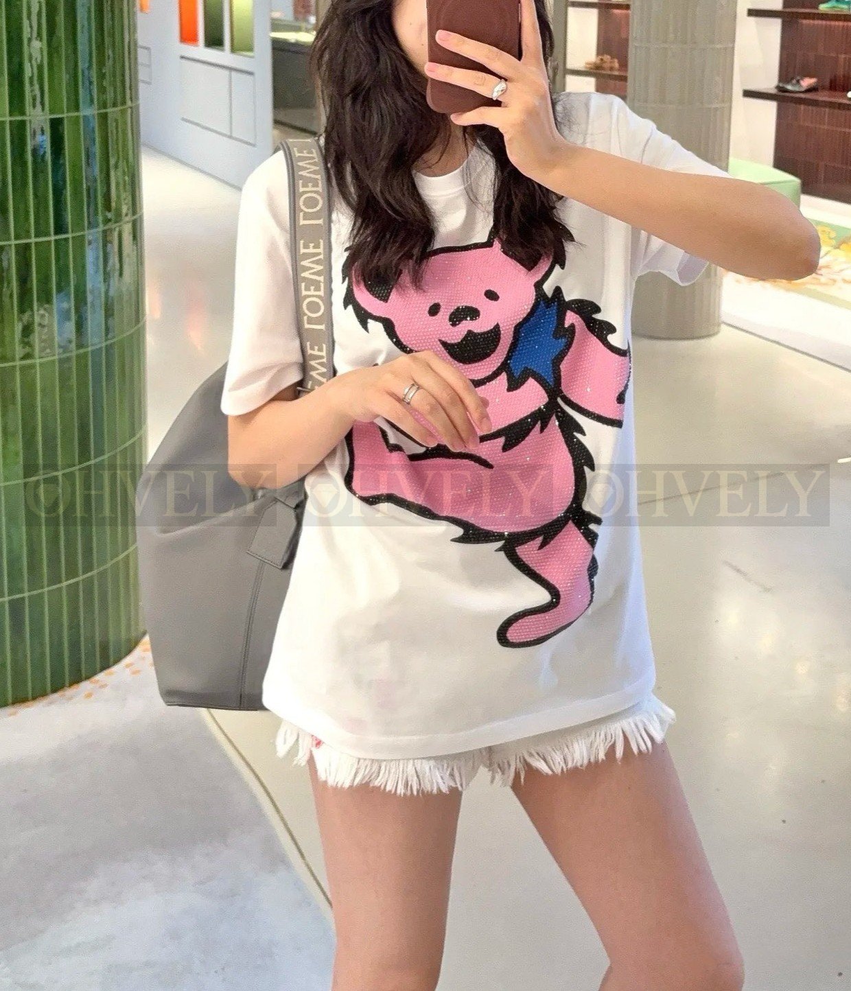 【 ZP버전 】로에베 콜라보 풀 다이아몬드 핑크 베어 반팔 티셔츠 화이트