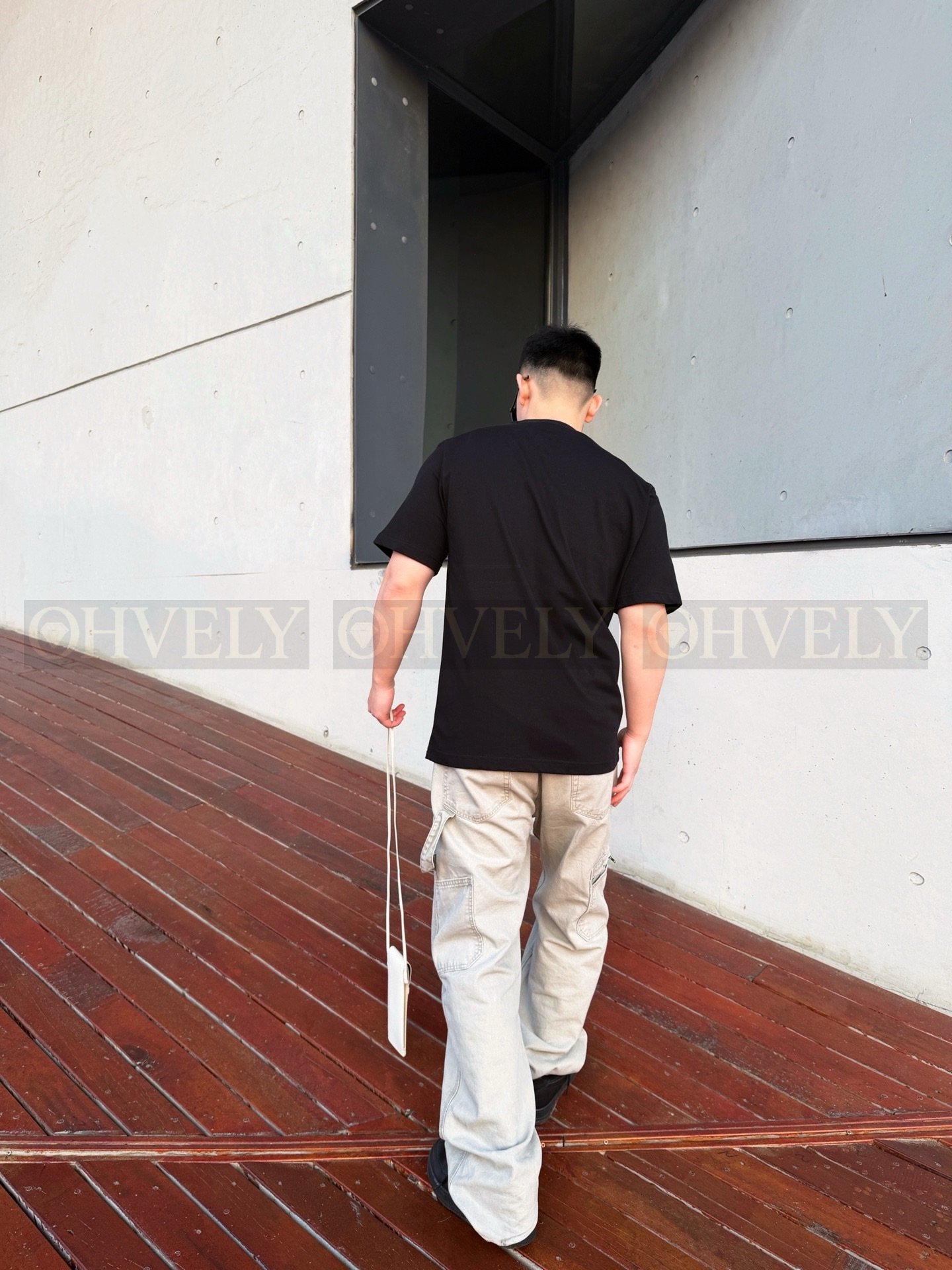 【 ZP버전 】 L 하드웨어 오너먼트 로고 반팔 티셔츠 상품 썸네일