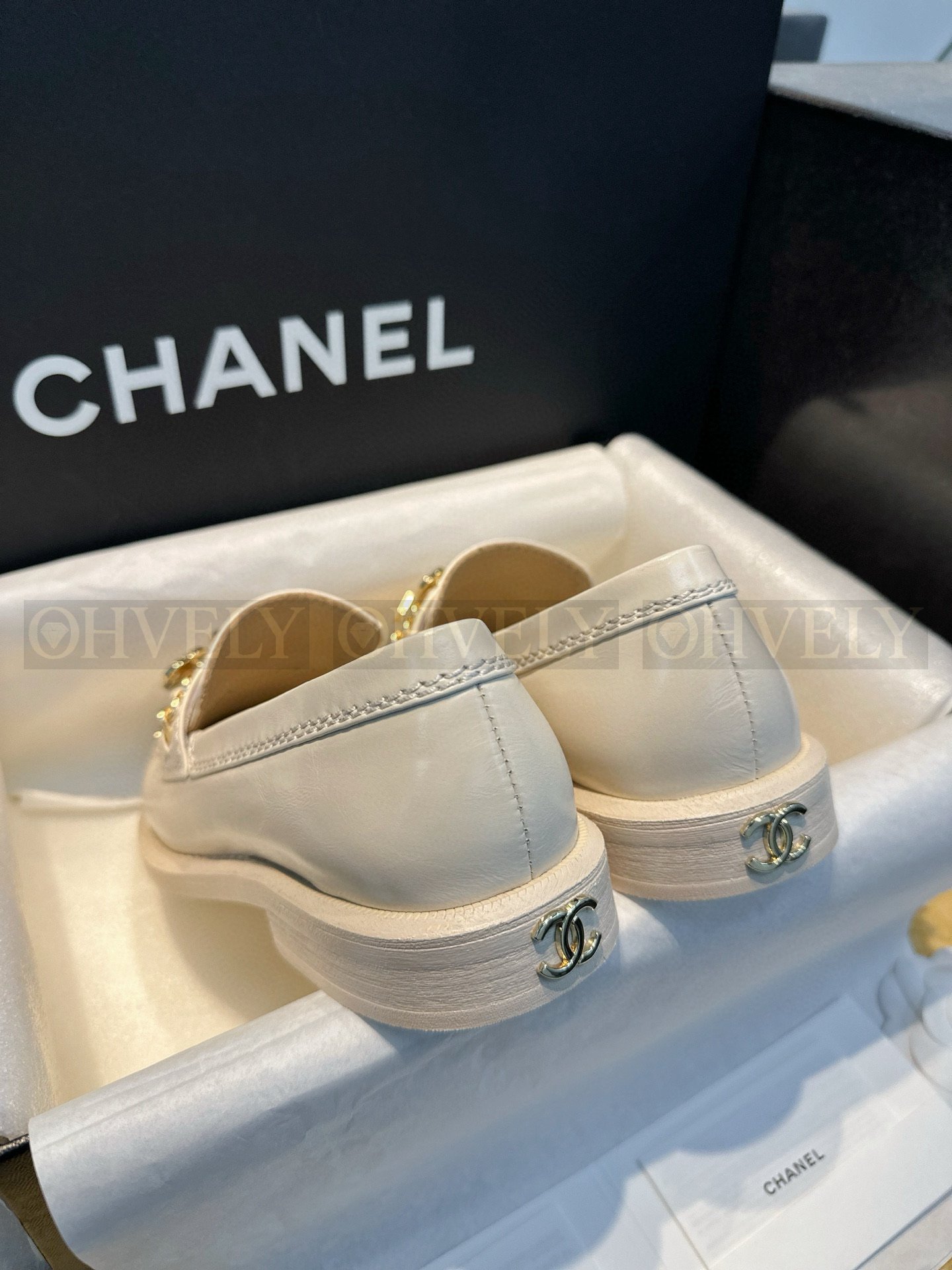 【 ZP버전 】CN 카프스킨 참 장식 로퍼 아이보리 화이트 상품 썸네일