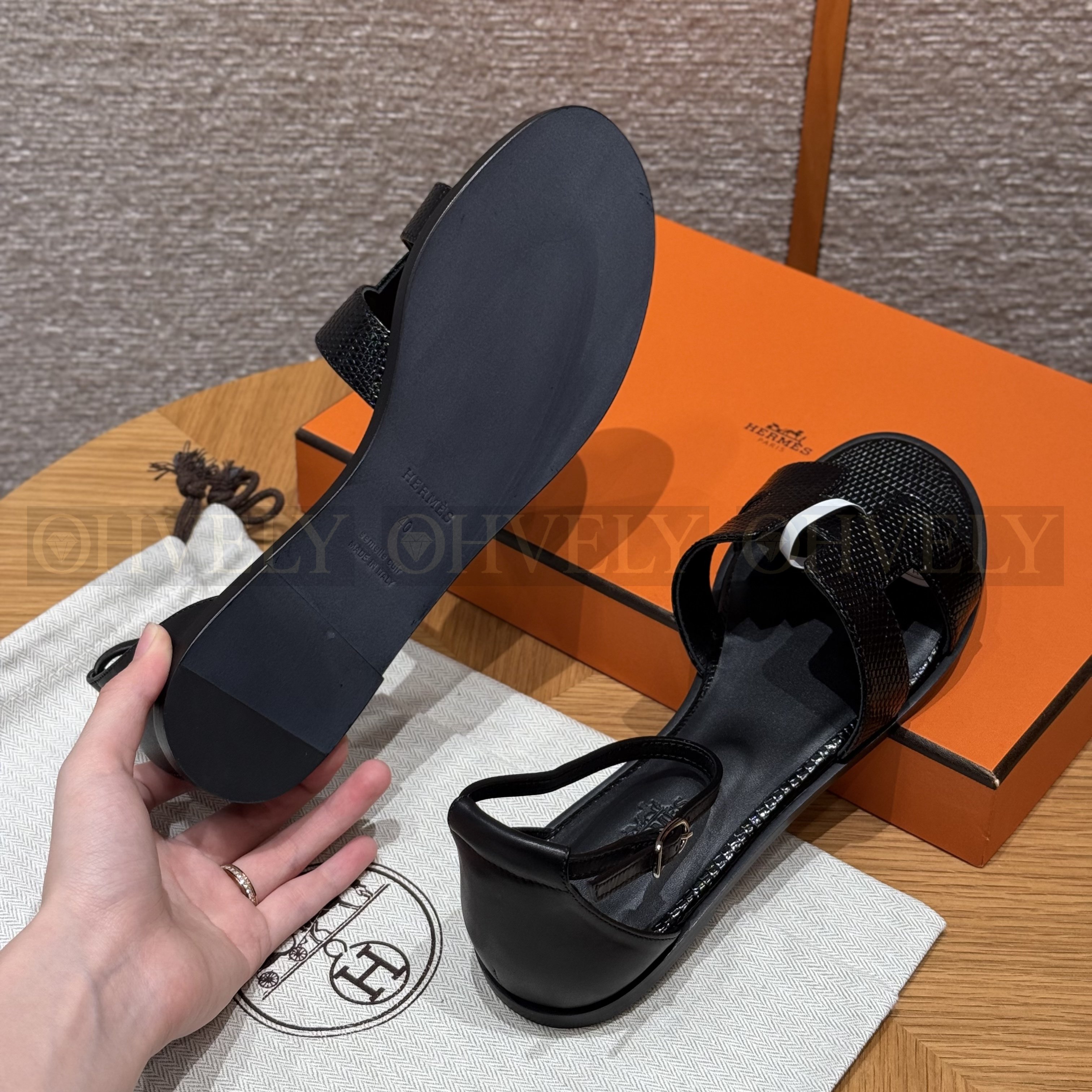 【 ZP버전 】H 산토리니 리자드 스킨 샌들 상품 썸네일