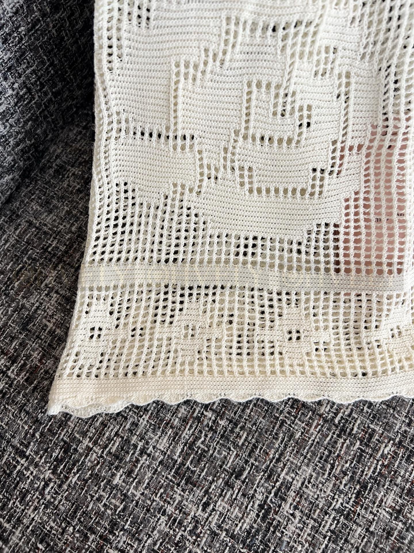 【 ZP버전 】MIU 신형 크로셰 펀칭 스커트 상품 썸네일
