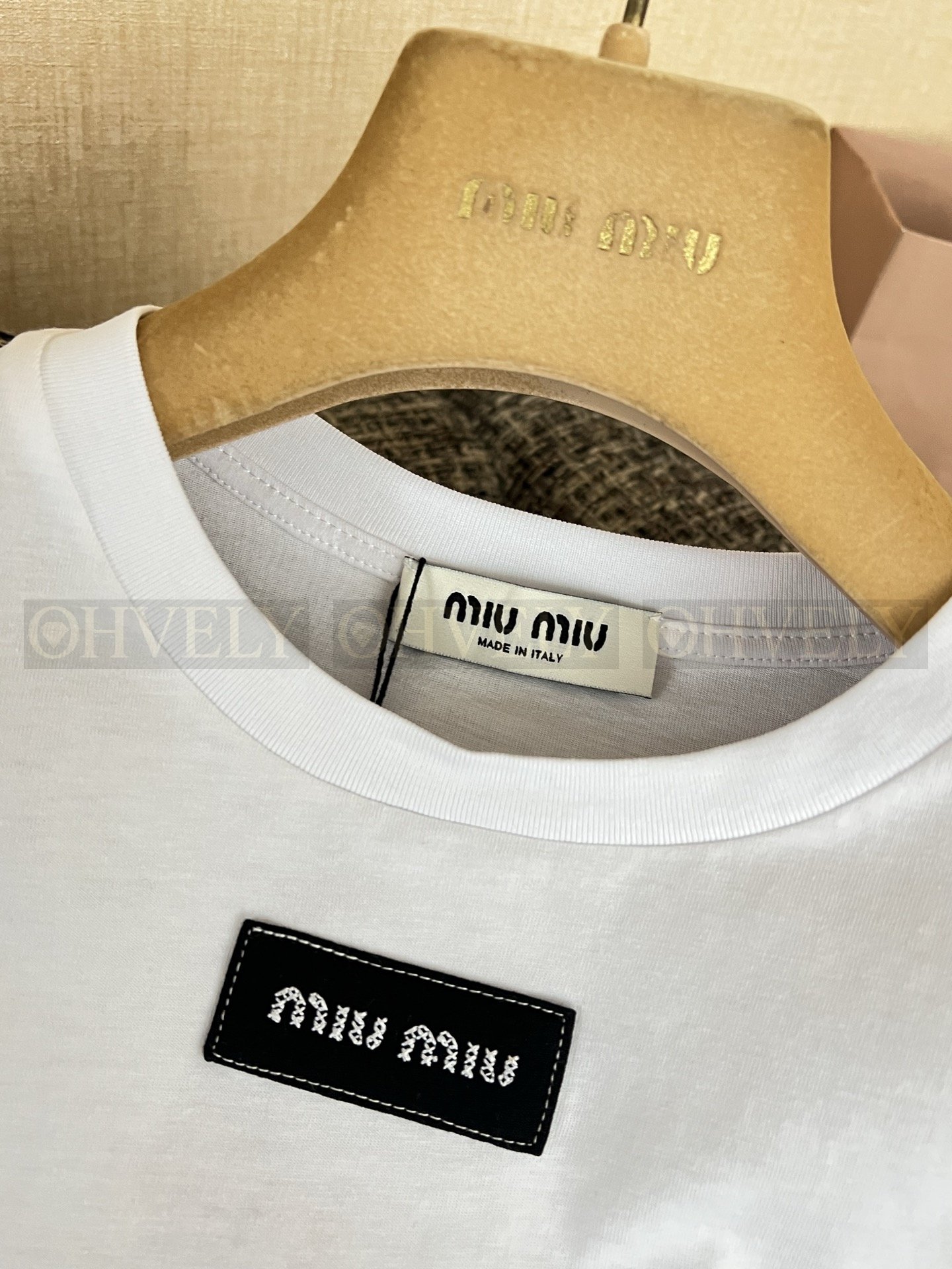 【 ZP버전 】MIU 신형 블랙 라벨 반팔 티셔츠 상품 썸네일